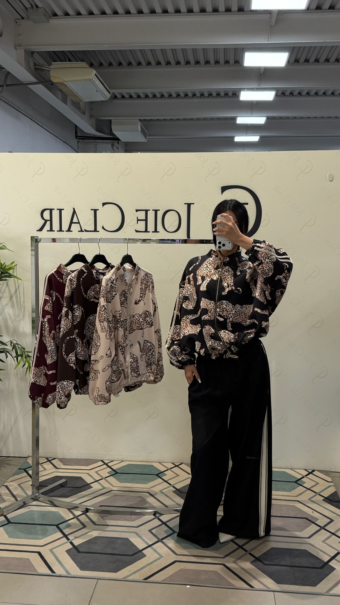 Фото Joie Clair (J-Clair)