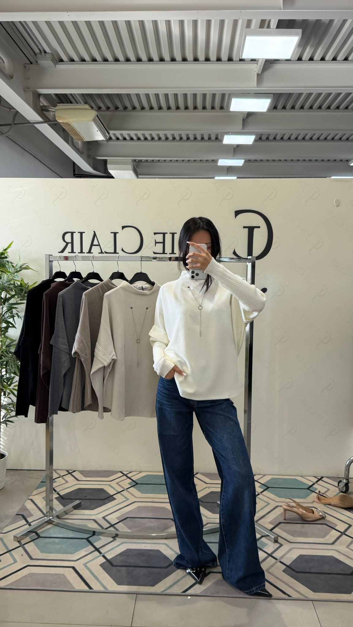 Фото Joie Clair (J-Clair)