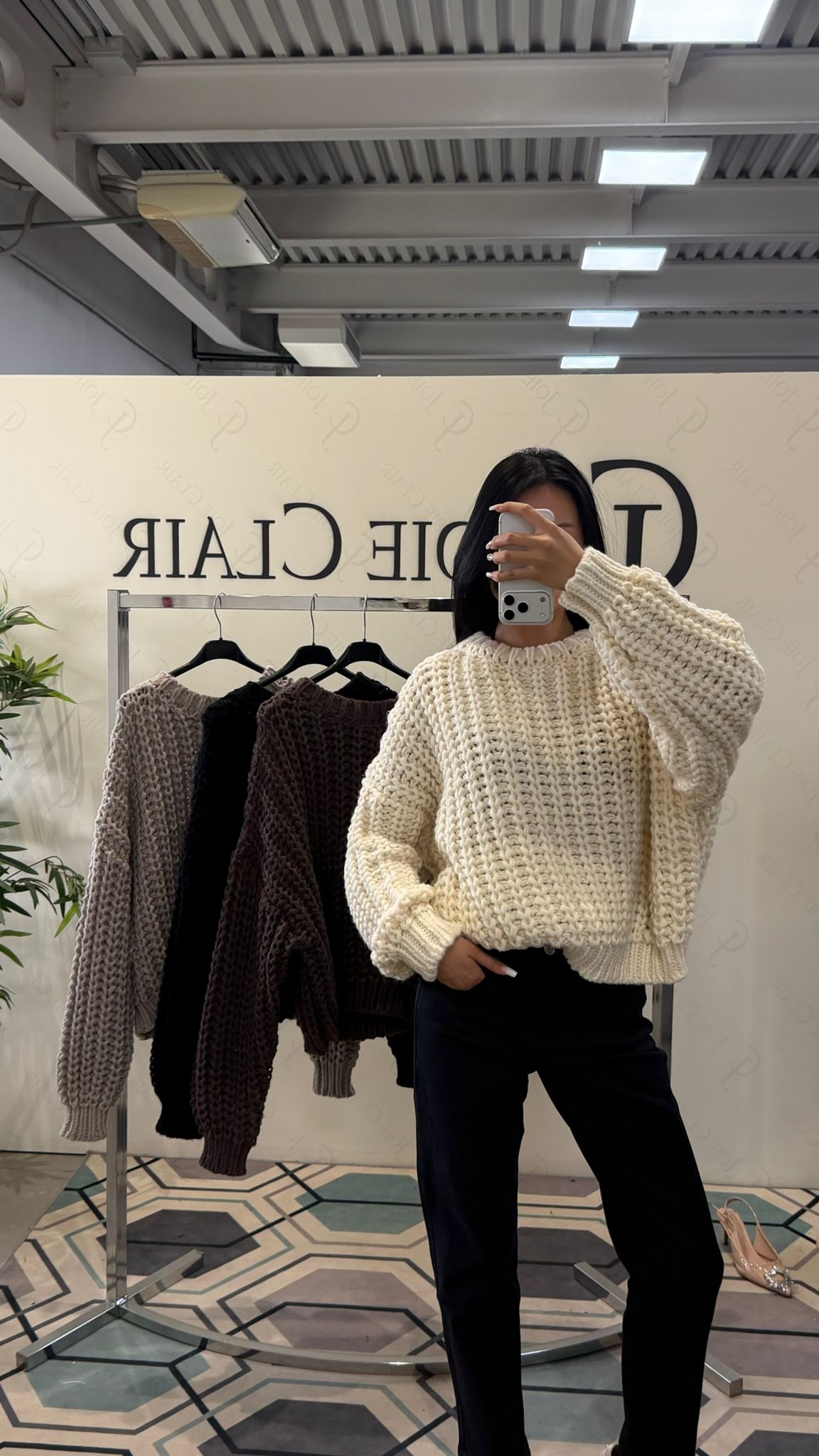 Фото Joie Clair (J-Clair)