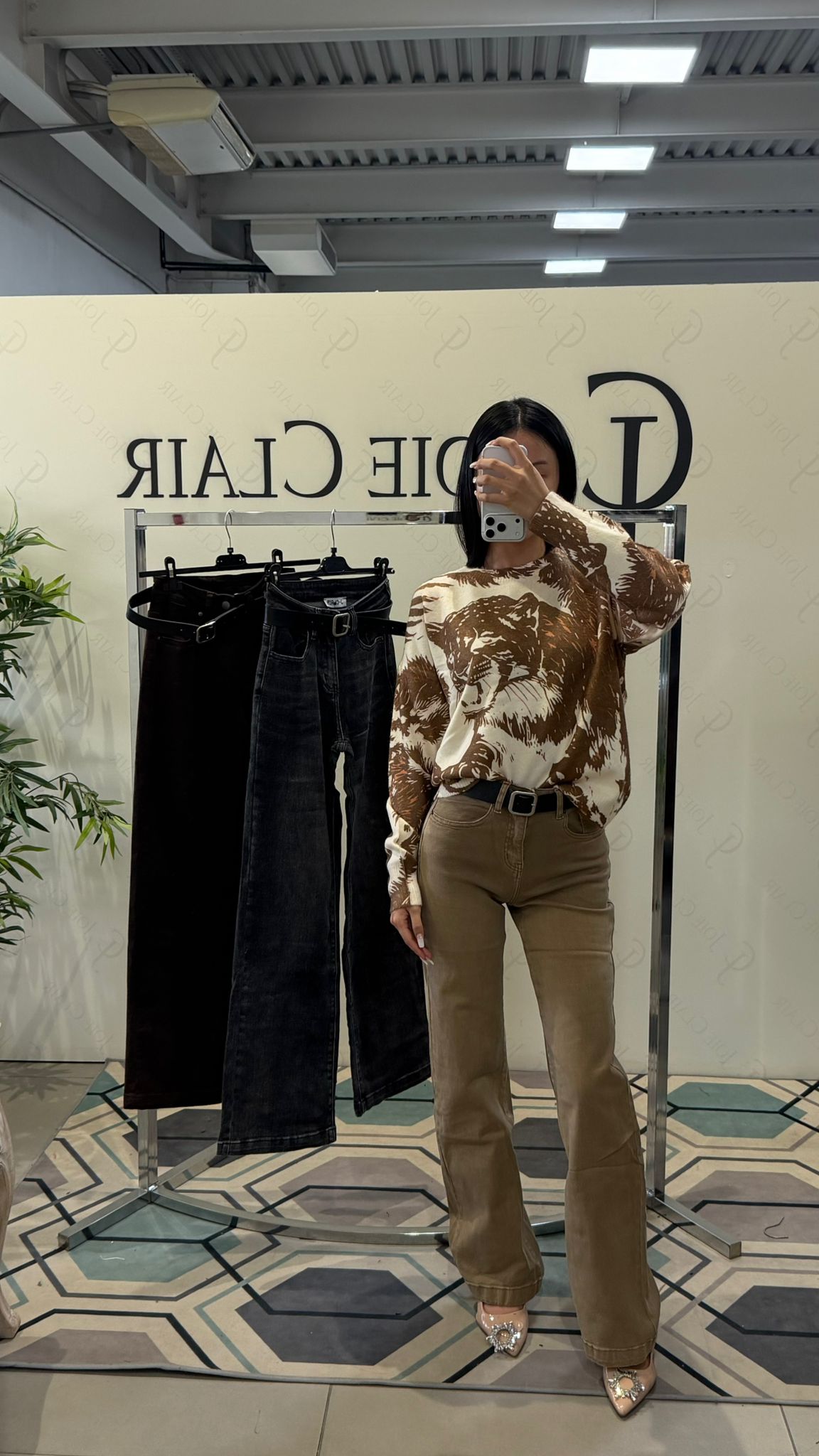 Фото Joie Clair (J-Clair)