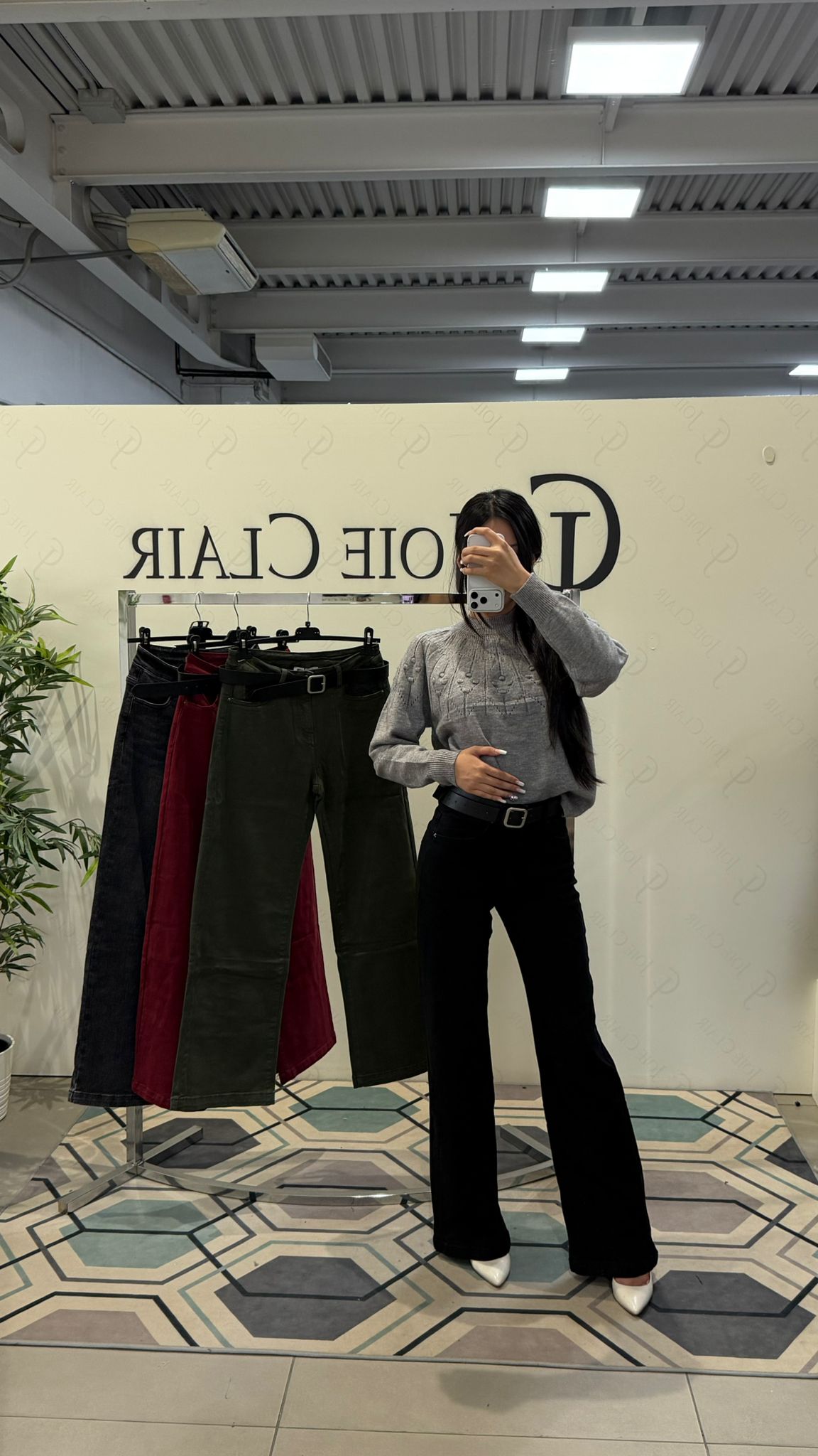 Фото Joie Clair (J-Clair)