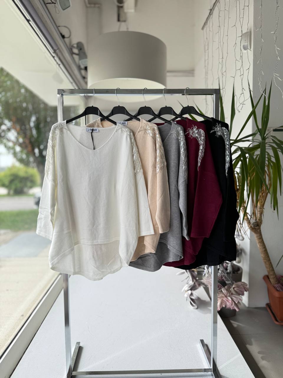 Joie Clair (J-Clair)