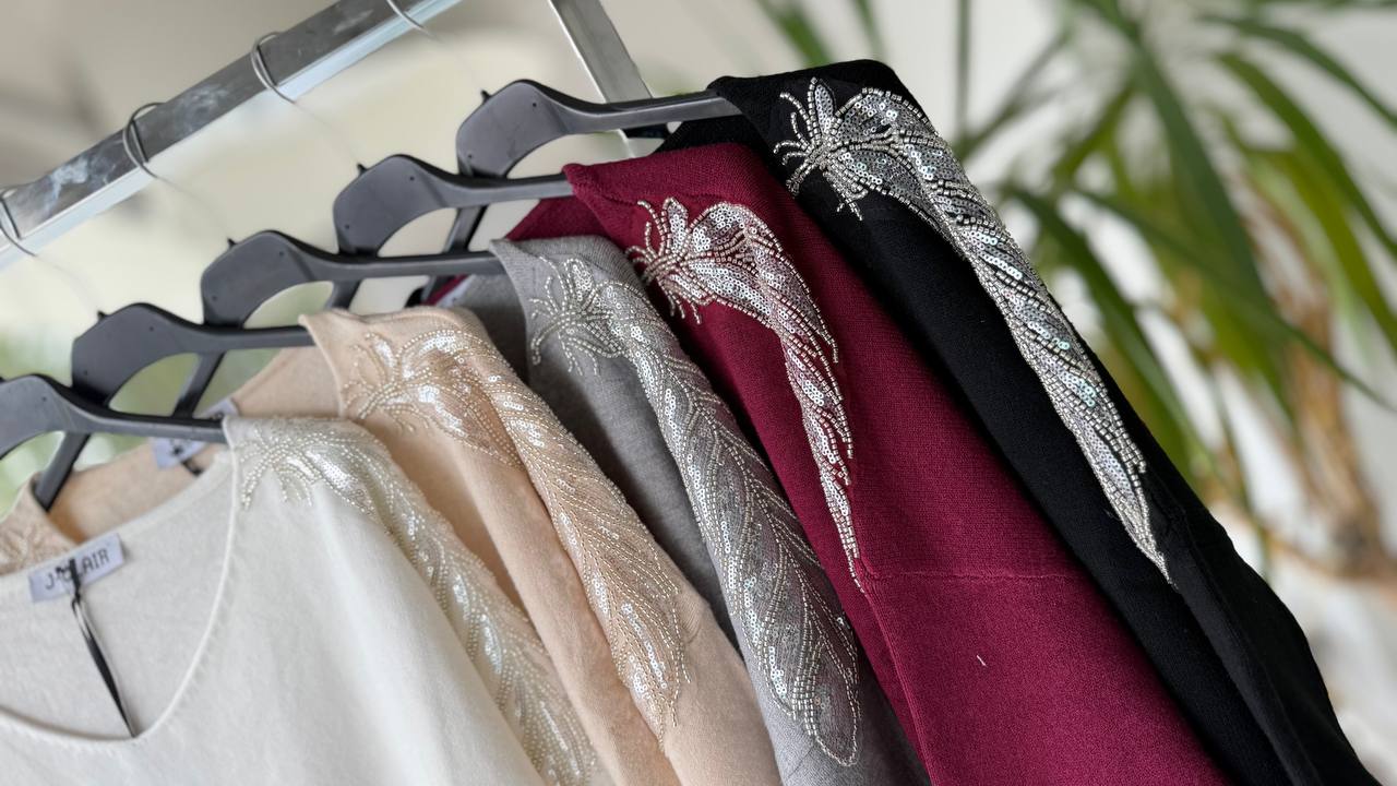 Joie Clair (J-Clair)