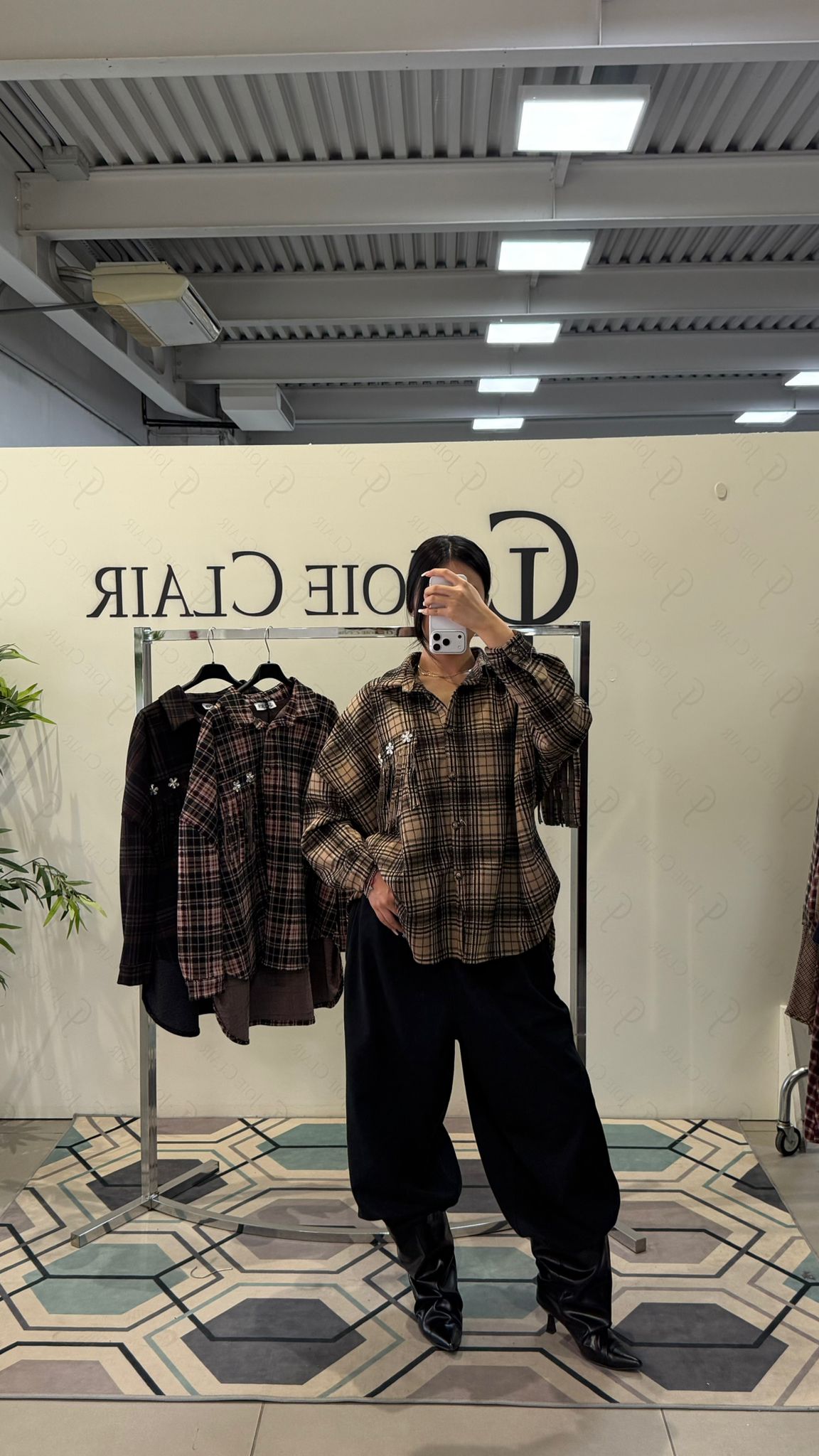 Фото Joie Clair (J-Clair)