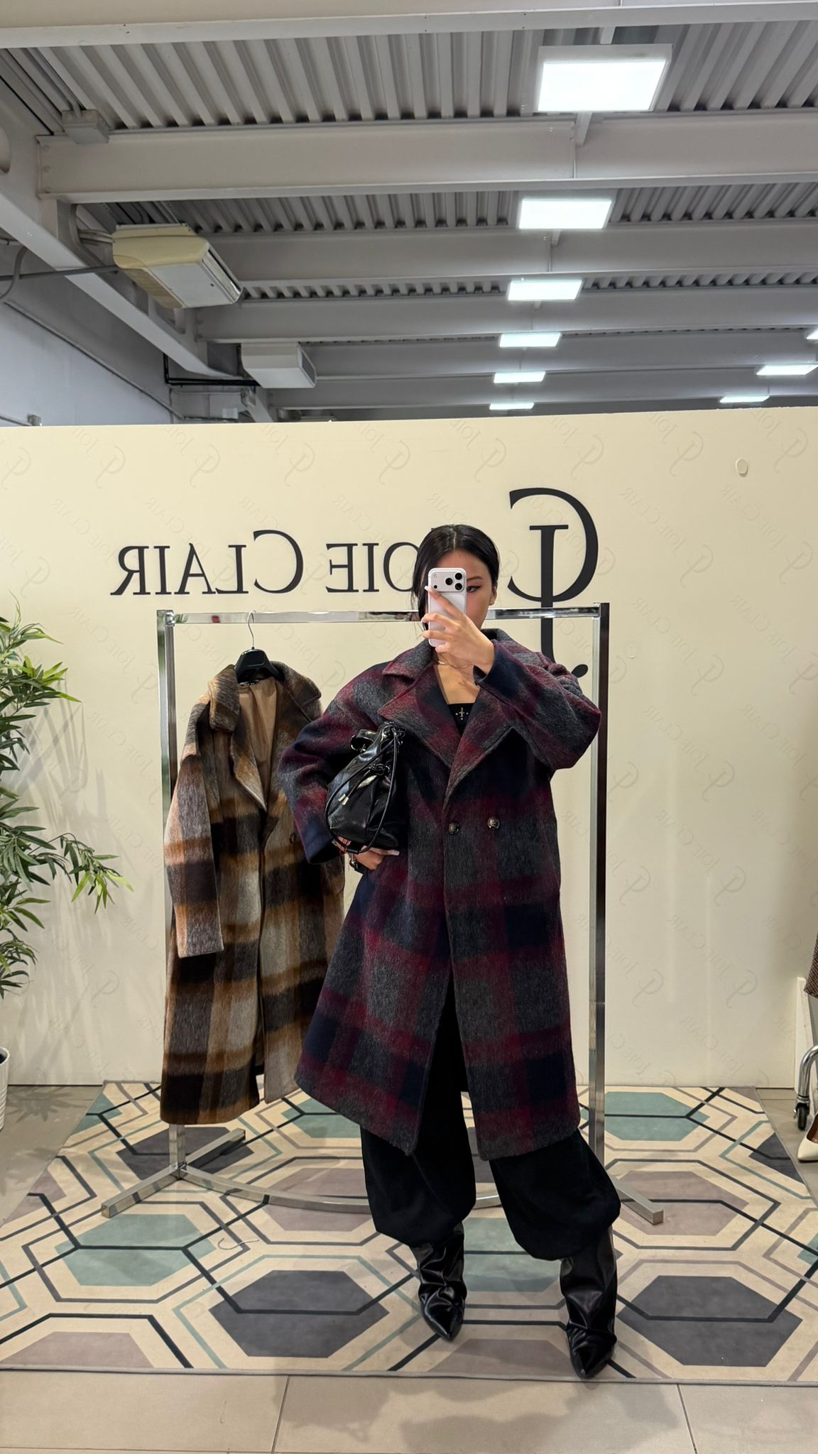 Фото Joie Clair (J-Clair)