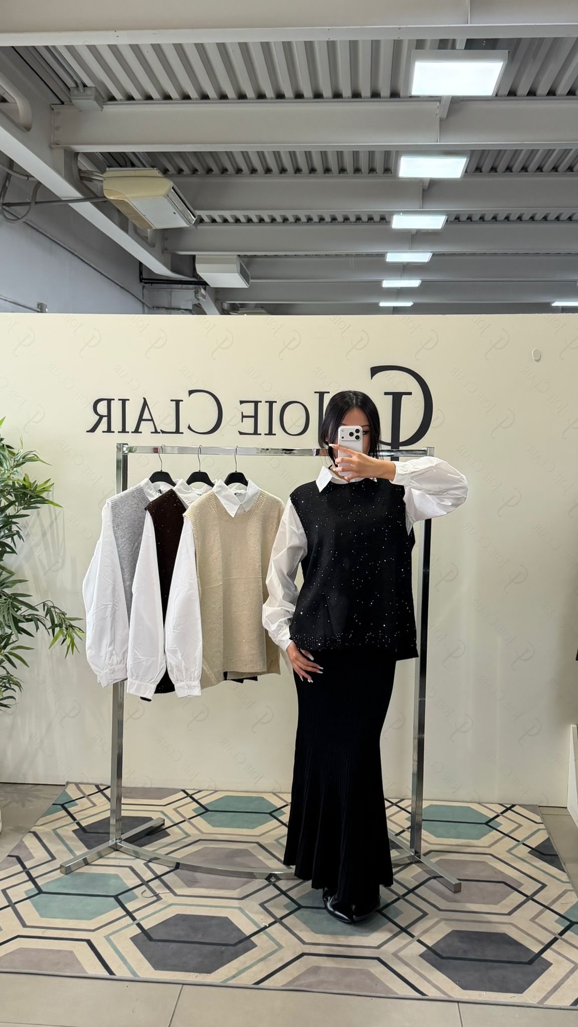 Фото Joie Clair (J-Clair)