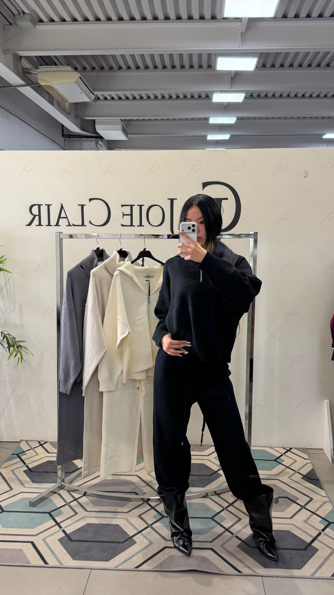 Фото Joie Clair (J-Clair)