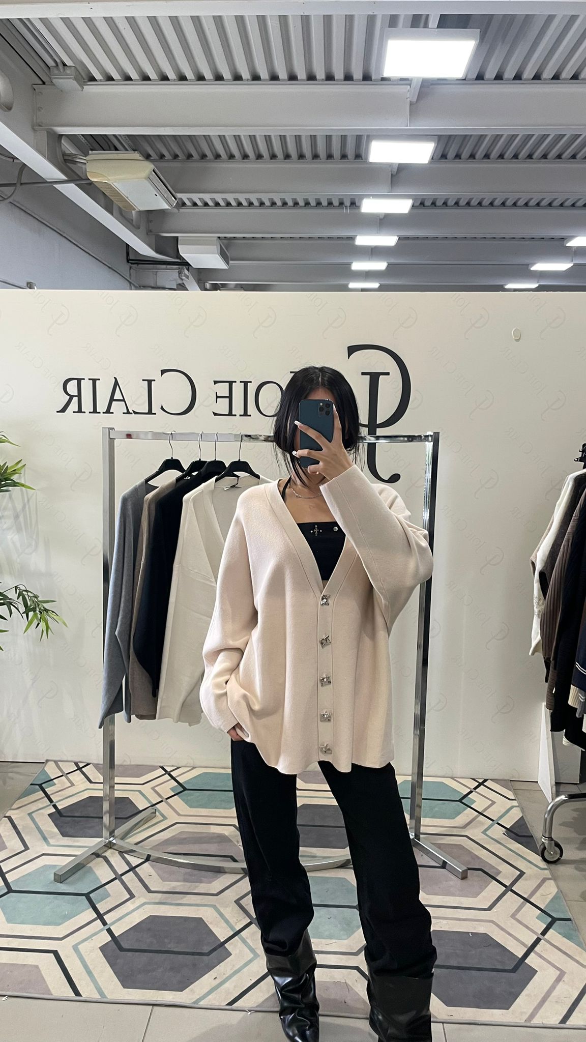 Фото Joie Clair (J-Clair)