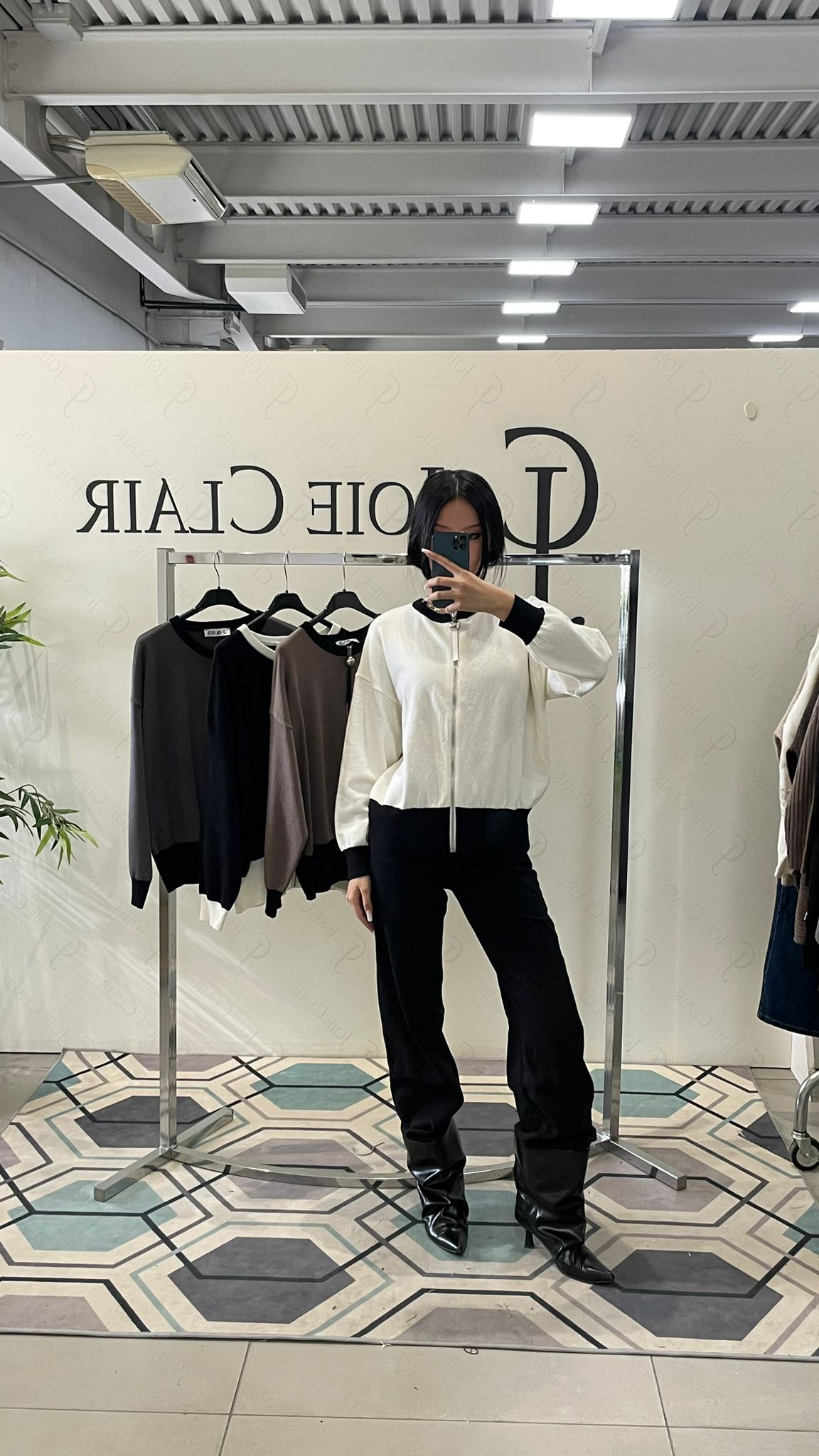 Фото Joie Clair (J-Clair)