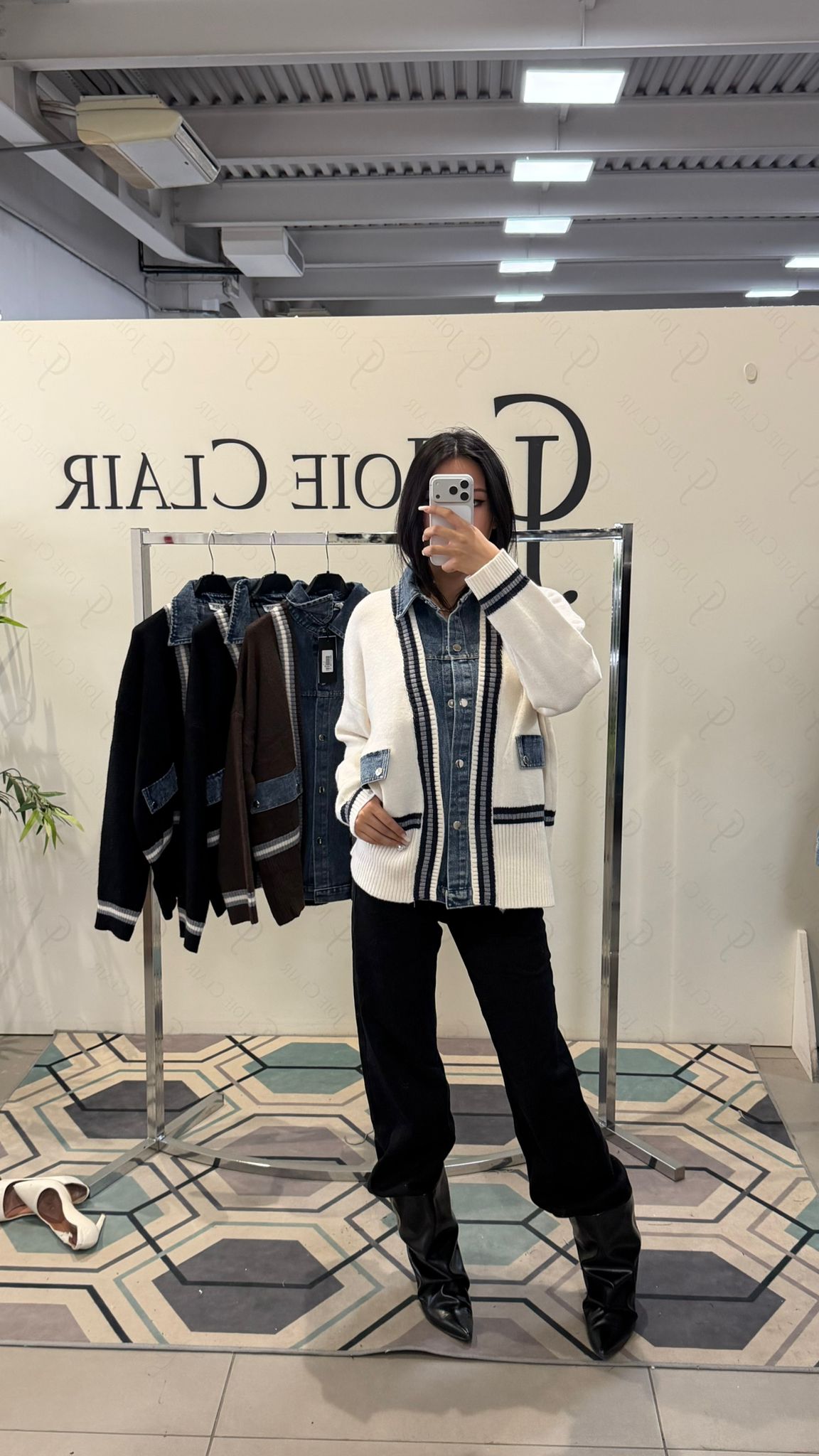 Фото Joie Clair (J-Clair)