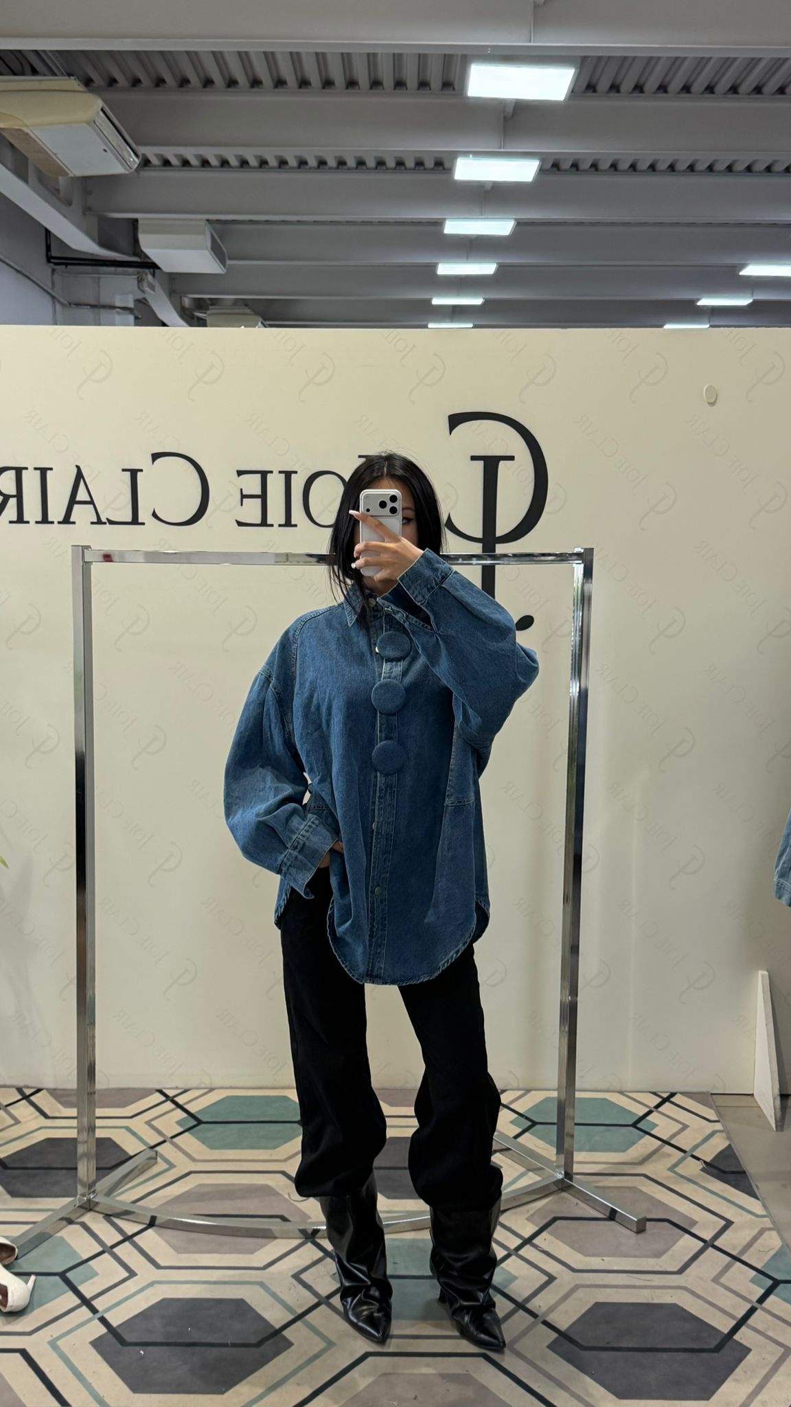 Фото Joie Clair (J-Clair)