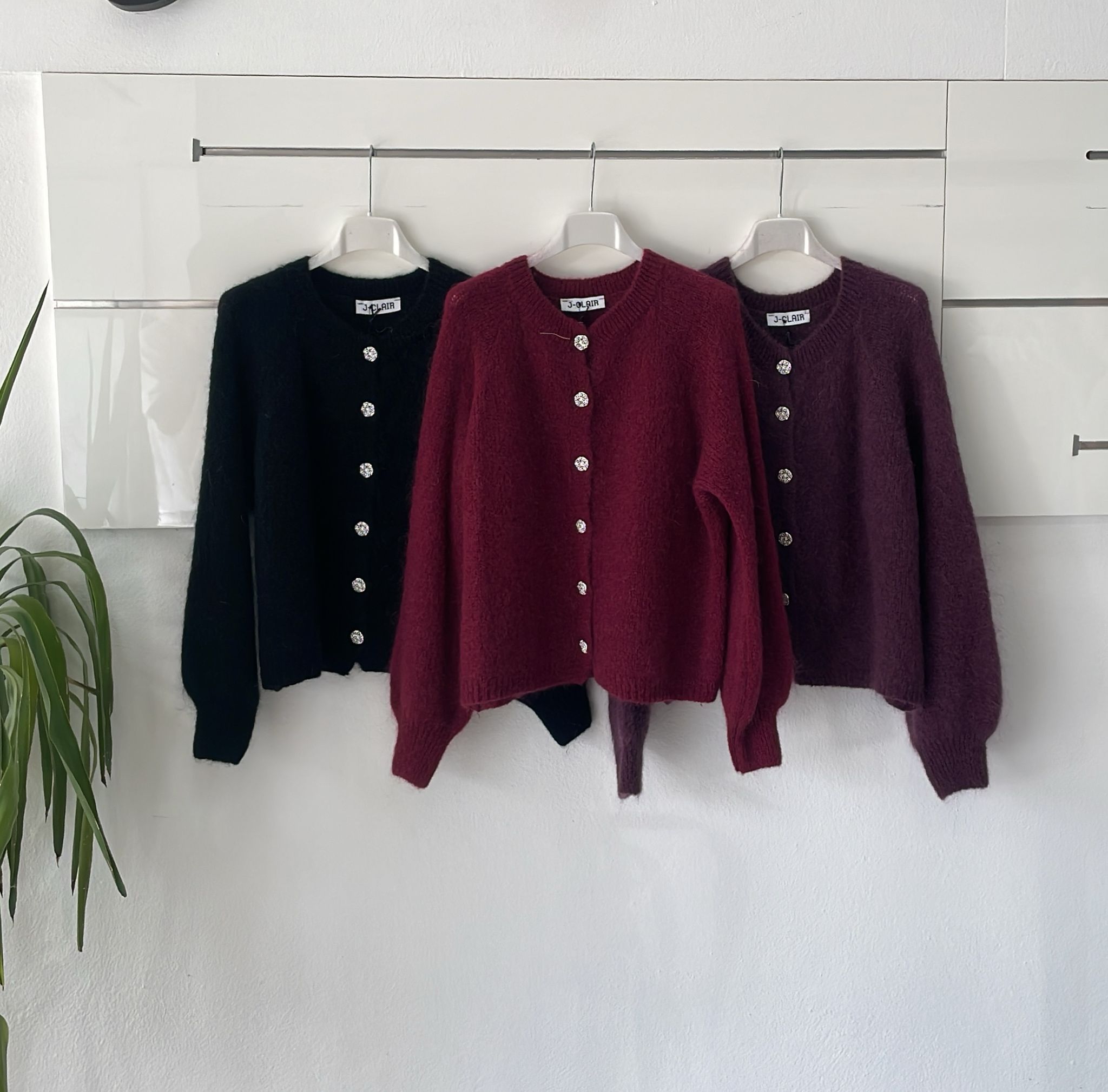 Joie Clair (J-Clair)