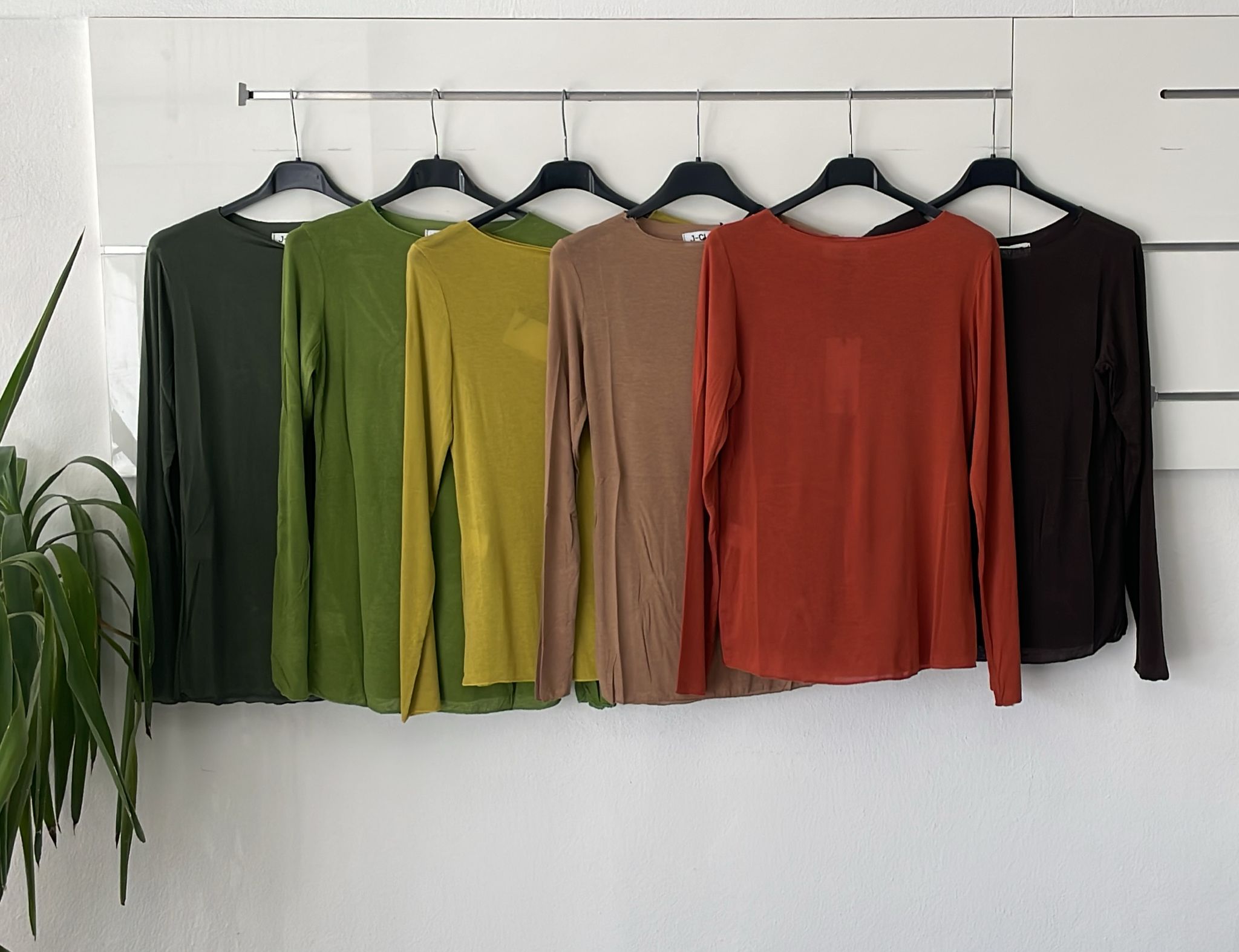 Joie Clair (J-Clair)