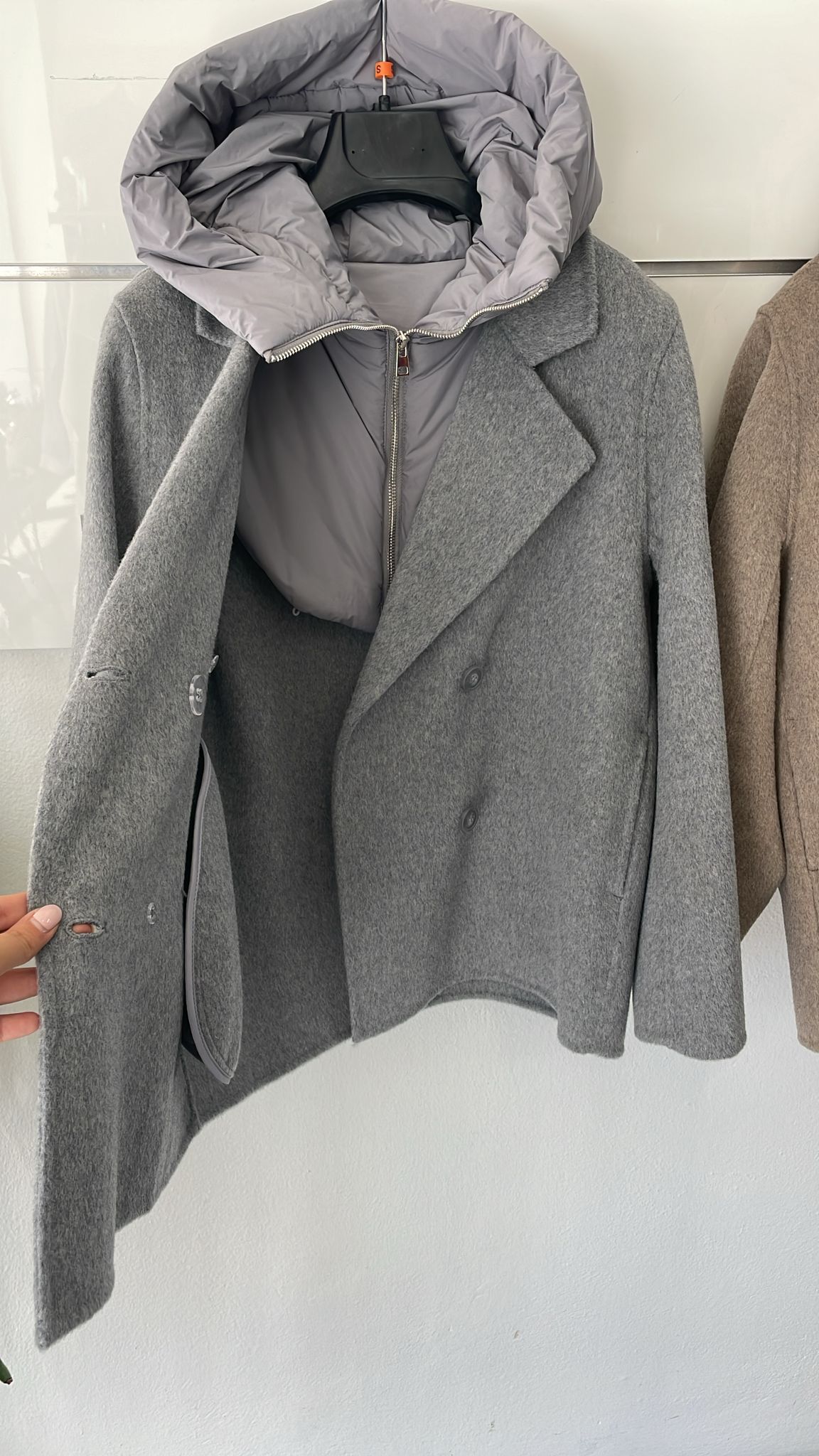 Joie Clair (J-Clair)