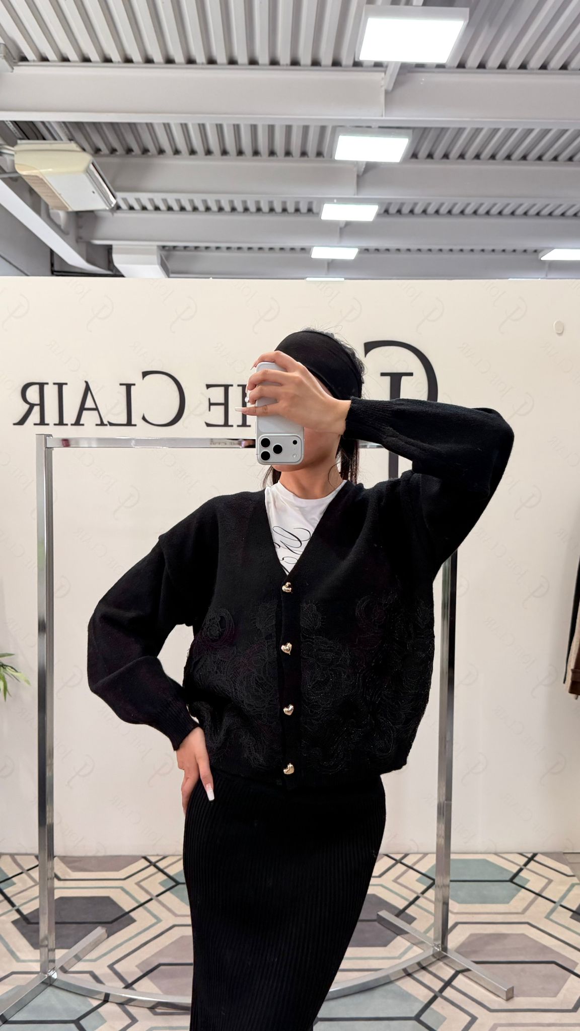 Joie Clair (J-Clair)