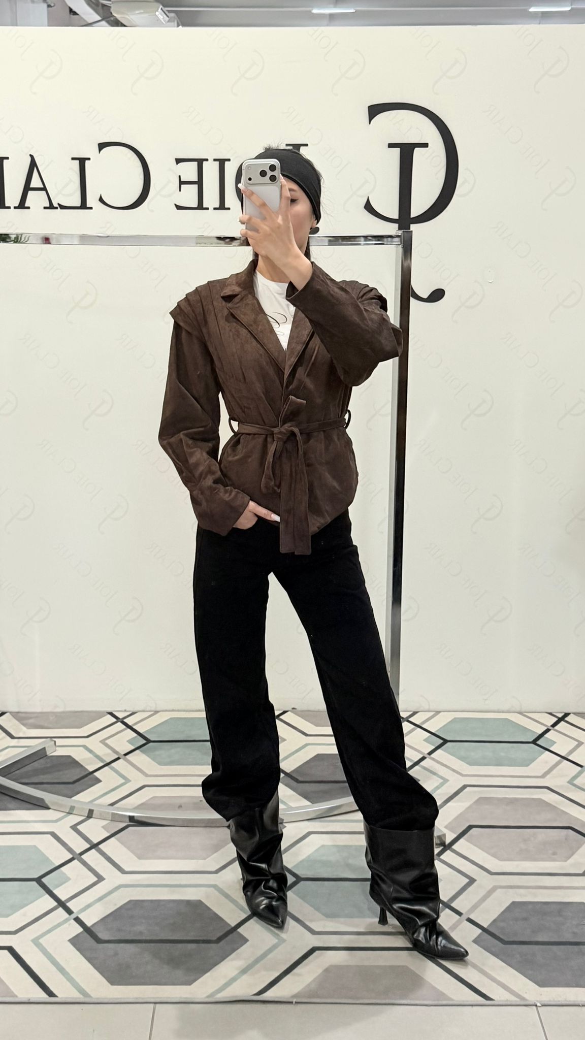 Joie Clair (J-Clair)