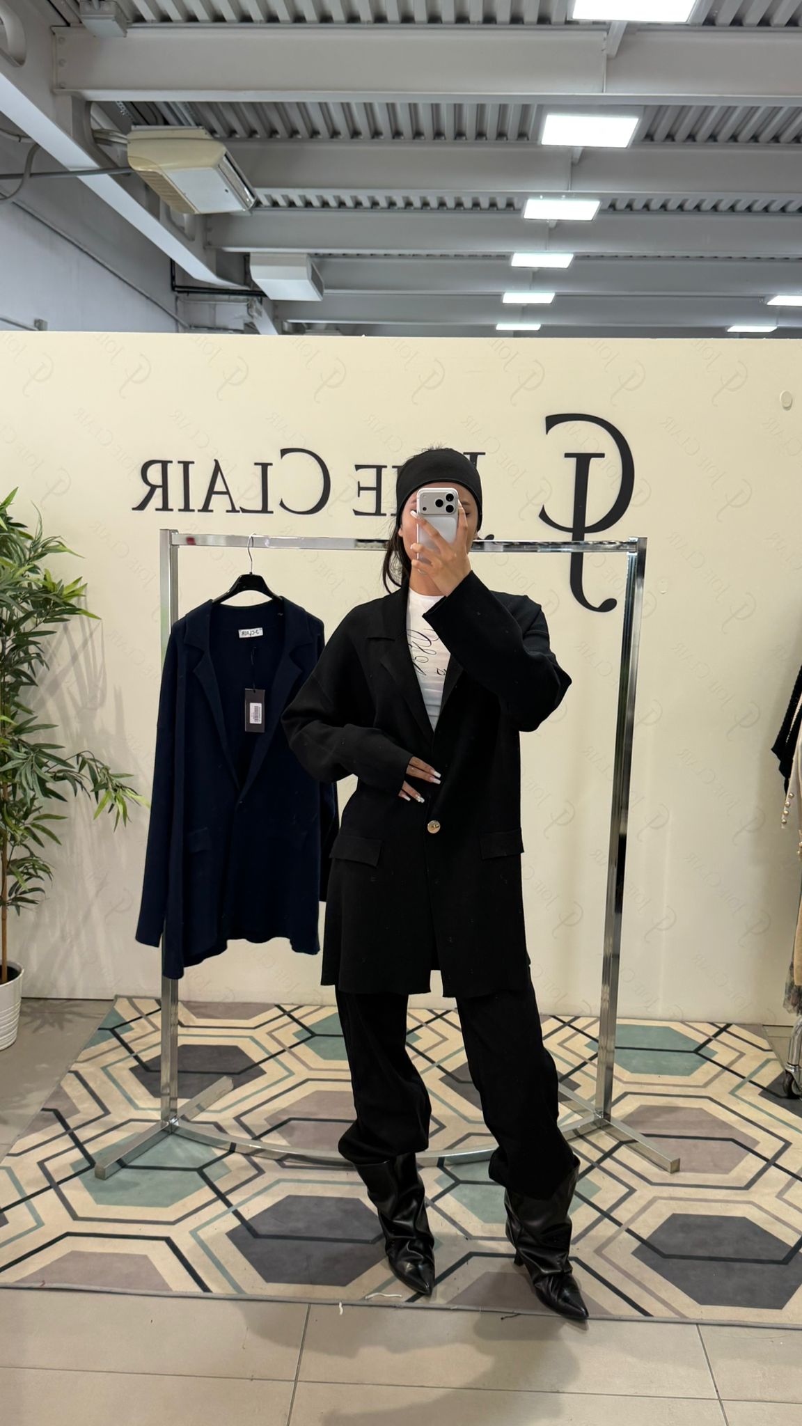 Joie Clair (J-Clair)