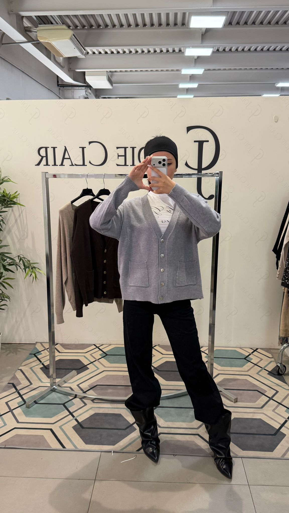 Фото Joie Clair (J-Clair)