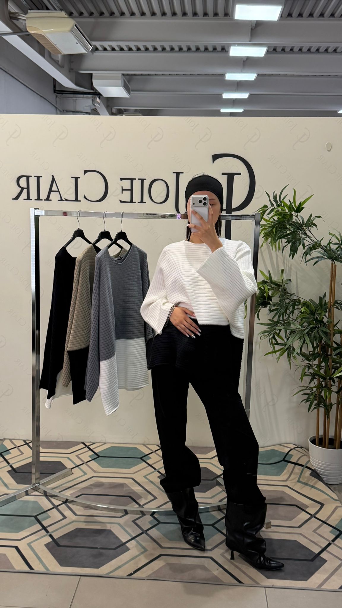 Фото Joie Clair (J-Clair)