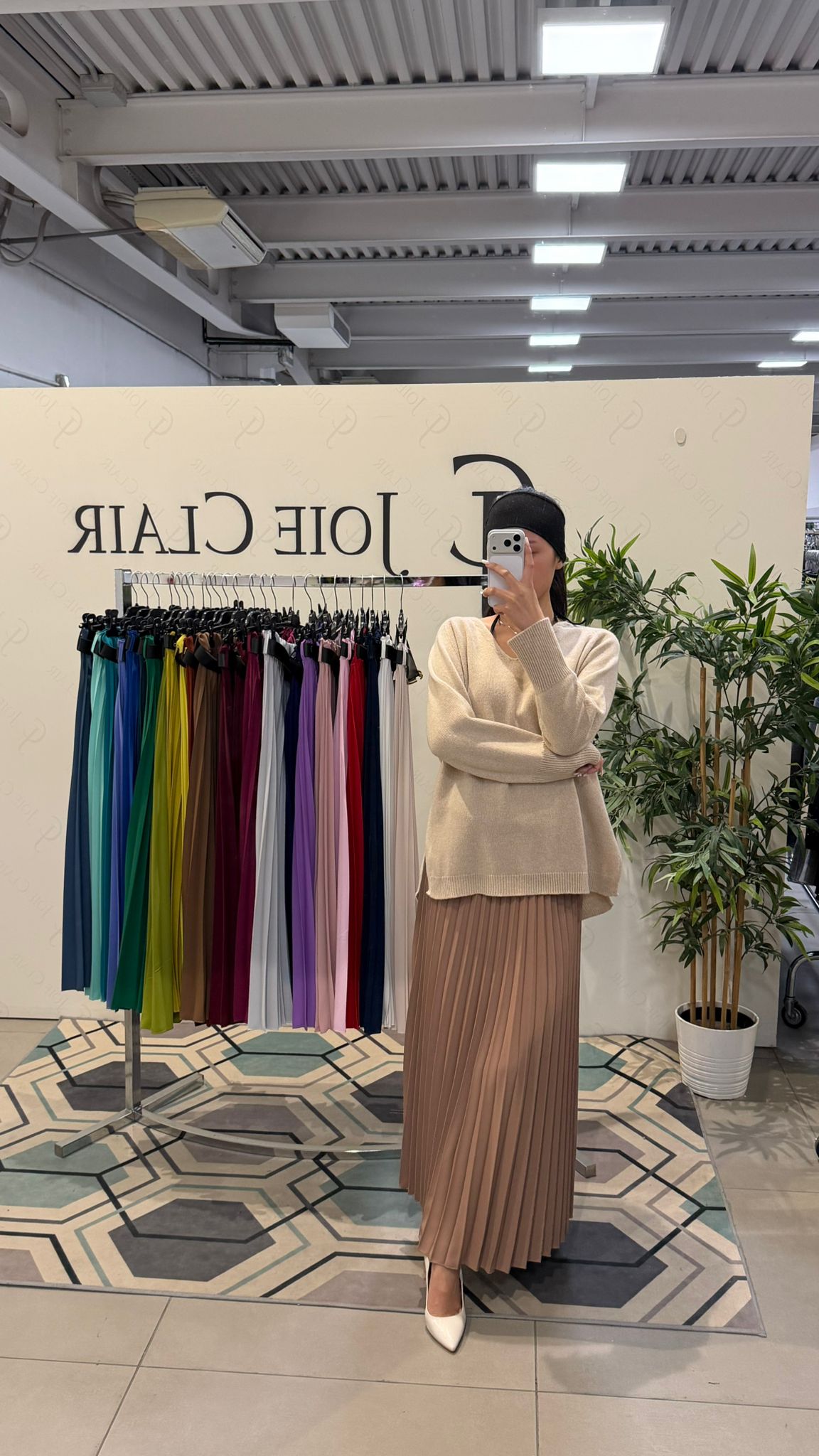 Joie Clair (J-Clair)