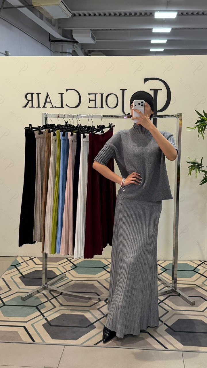 Joie Clair (J-Clair)