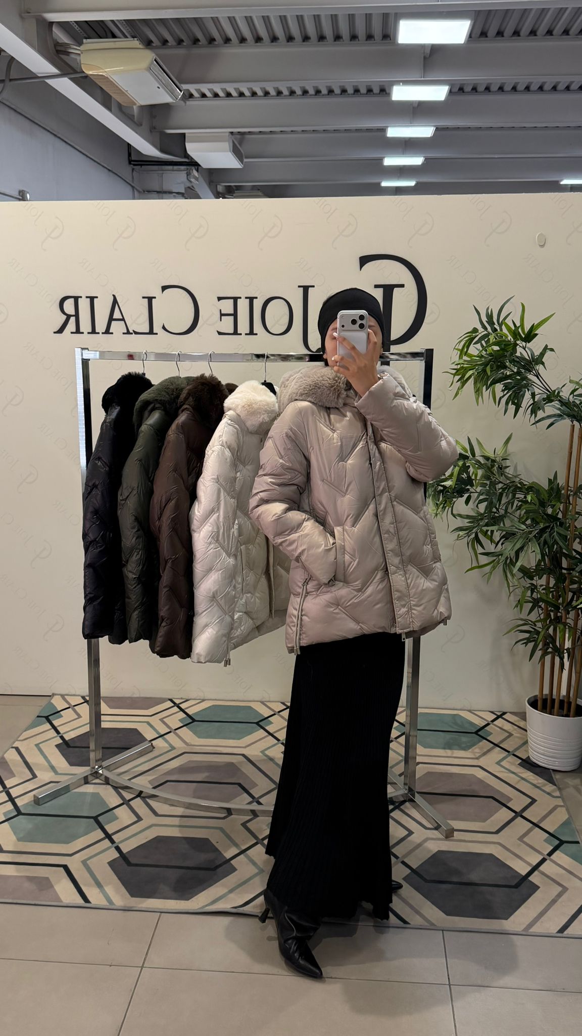 Joie Clair (J-Clair)