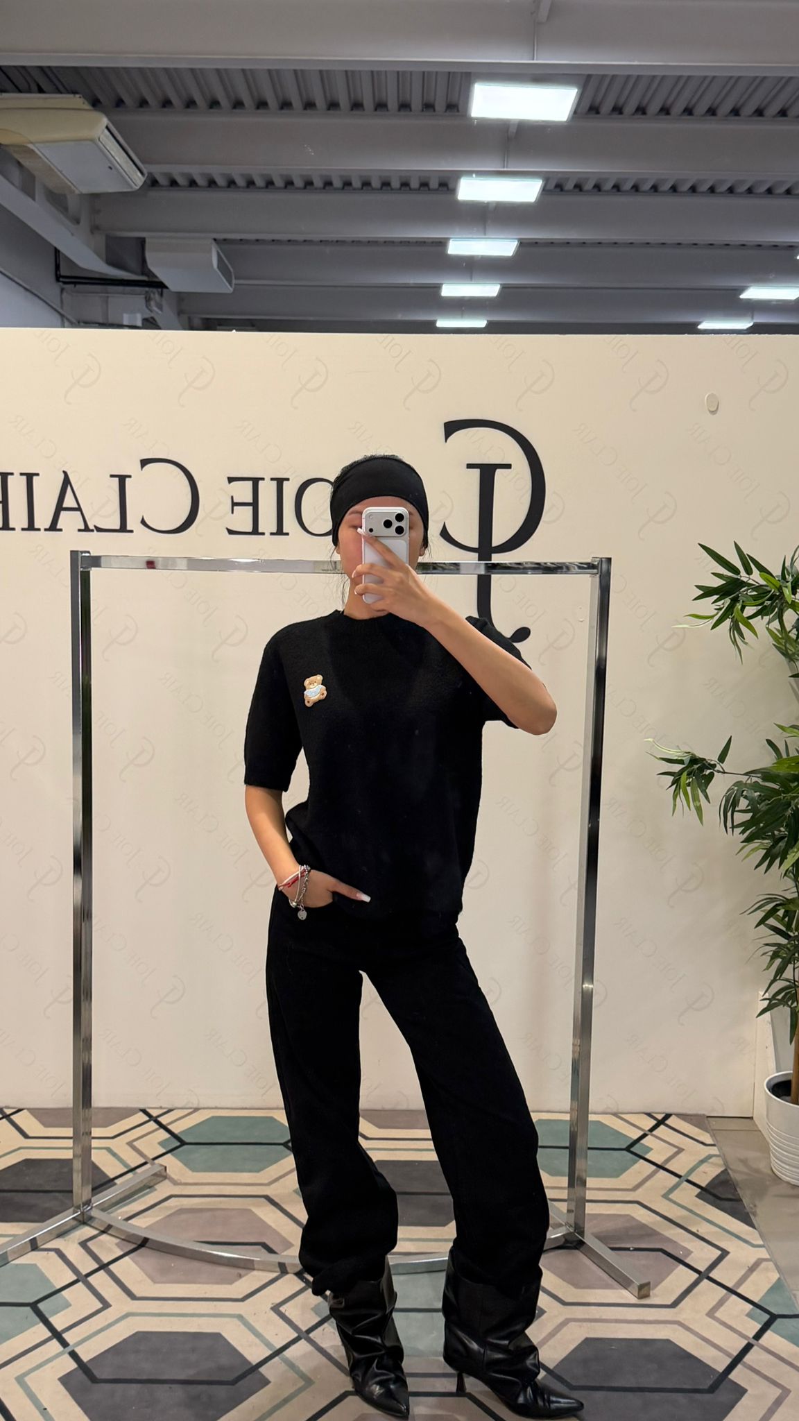 Joie Clair (J-Clair)