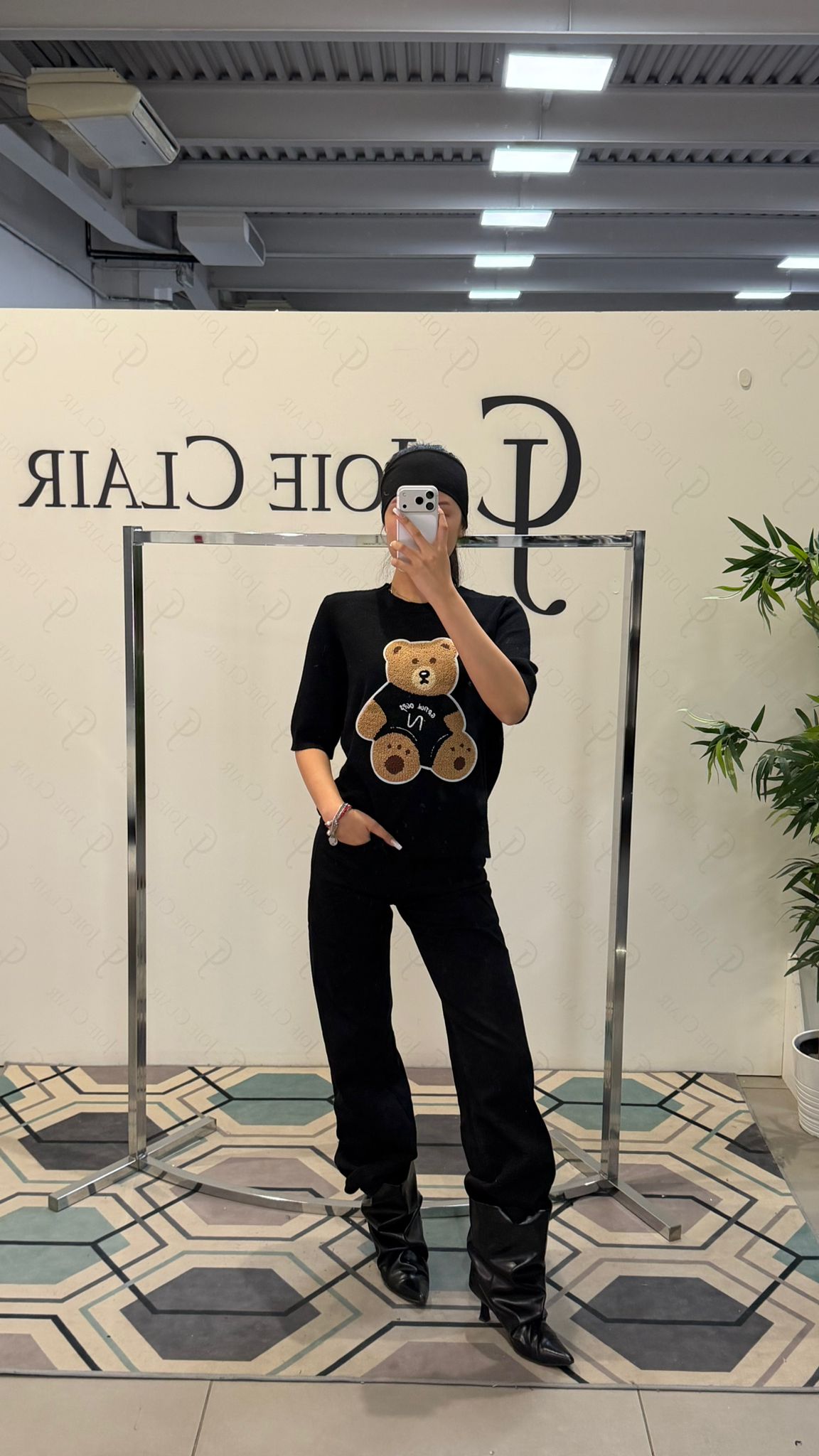 Joie Clair (J-Clair)