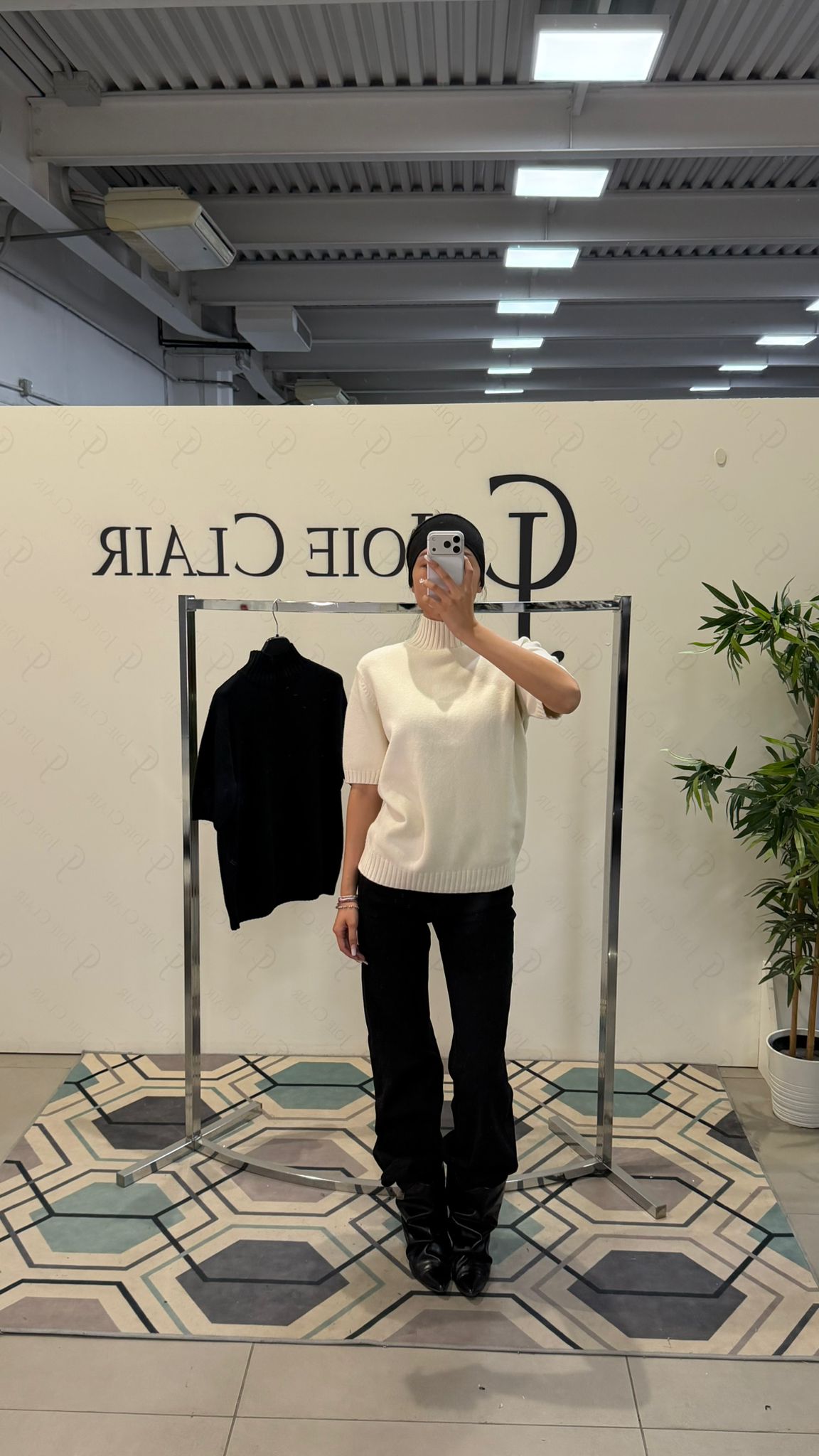 Joie Clair (J-Clair)