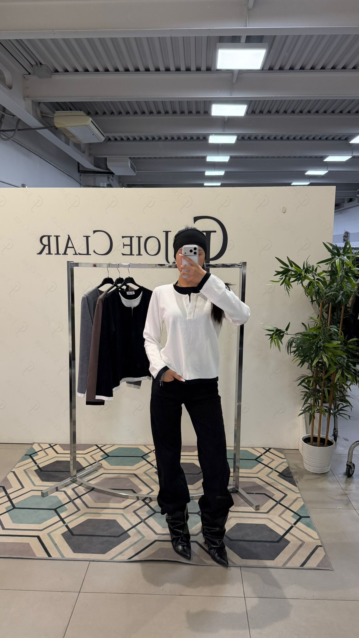 Joie Clair (J-Clair)