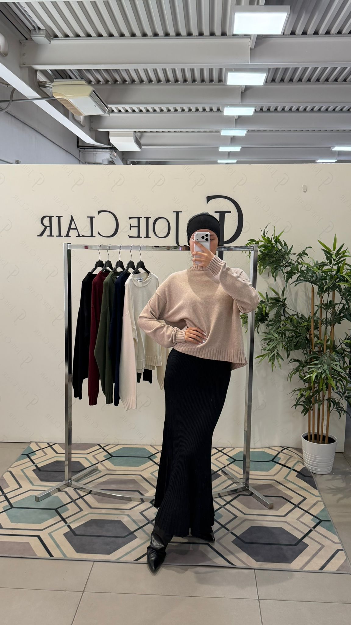 Joie Clair (J-Clair)