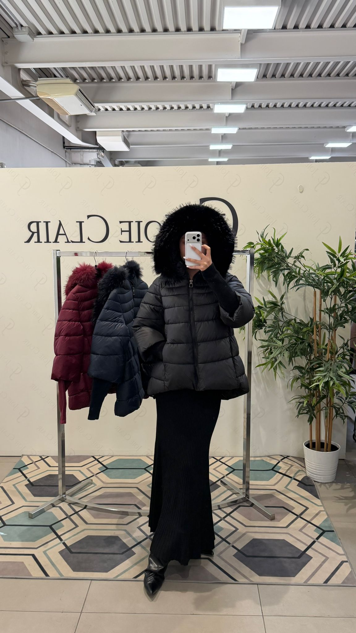 Joie Clair (J-Clair)