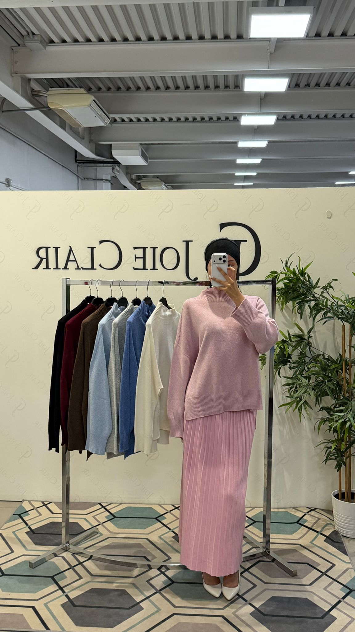 Joie Clair (J-Clair)