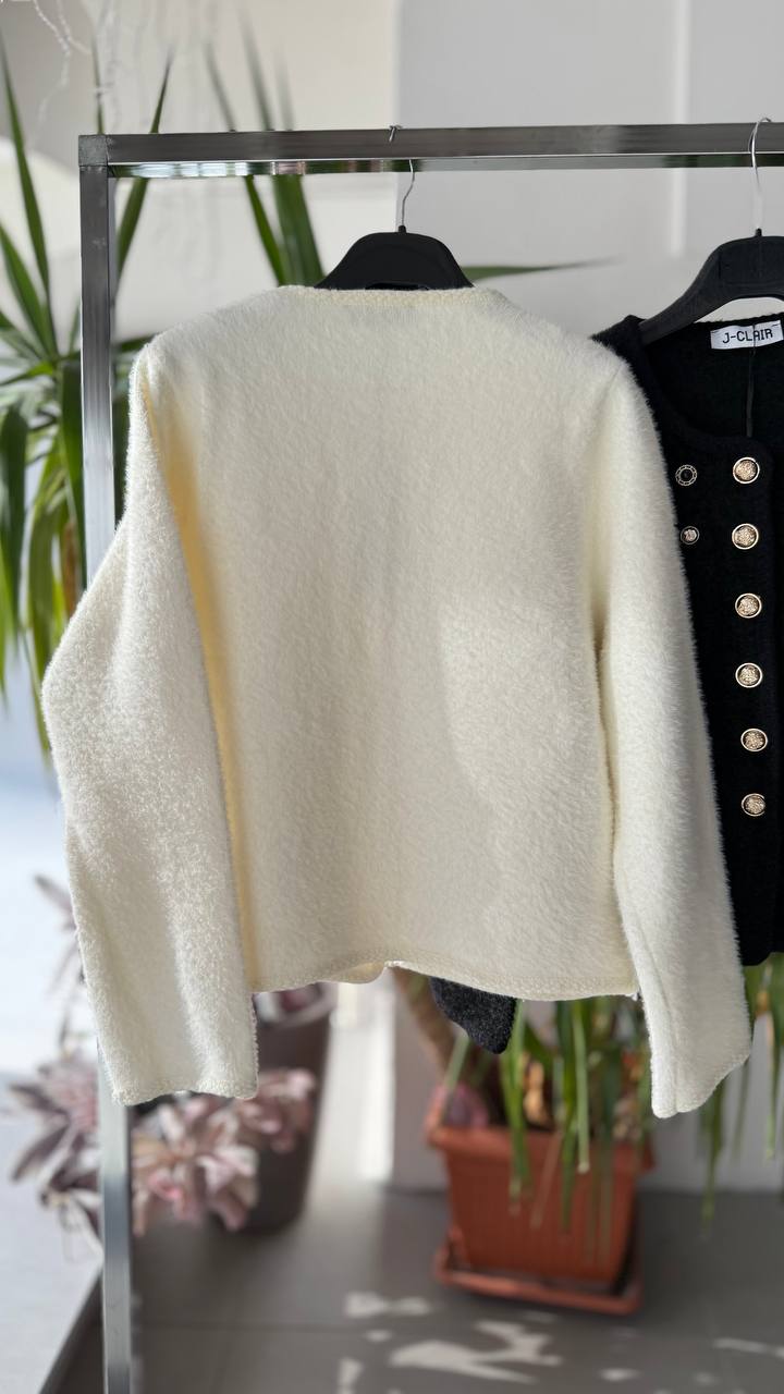 Joie Clair (J-Clair)