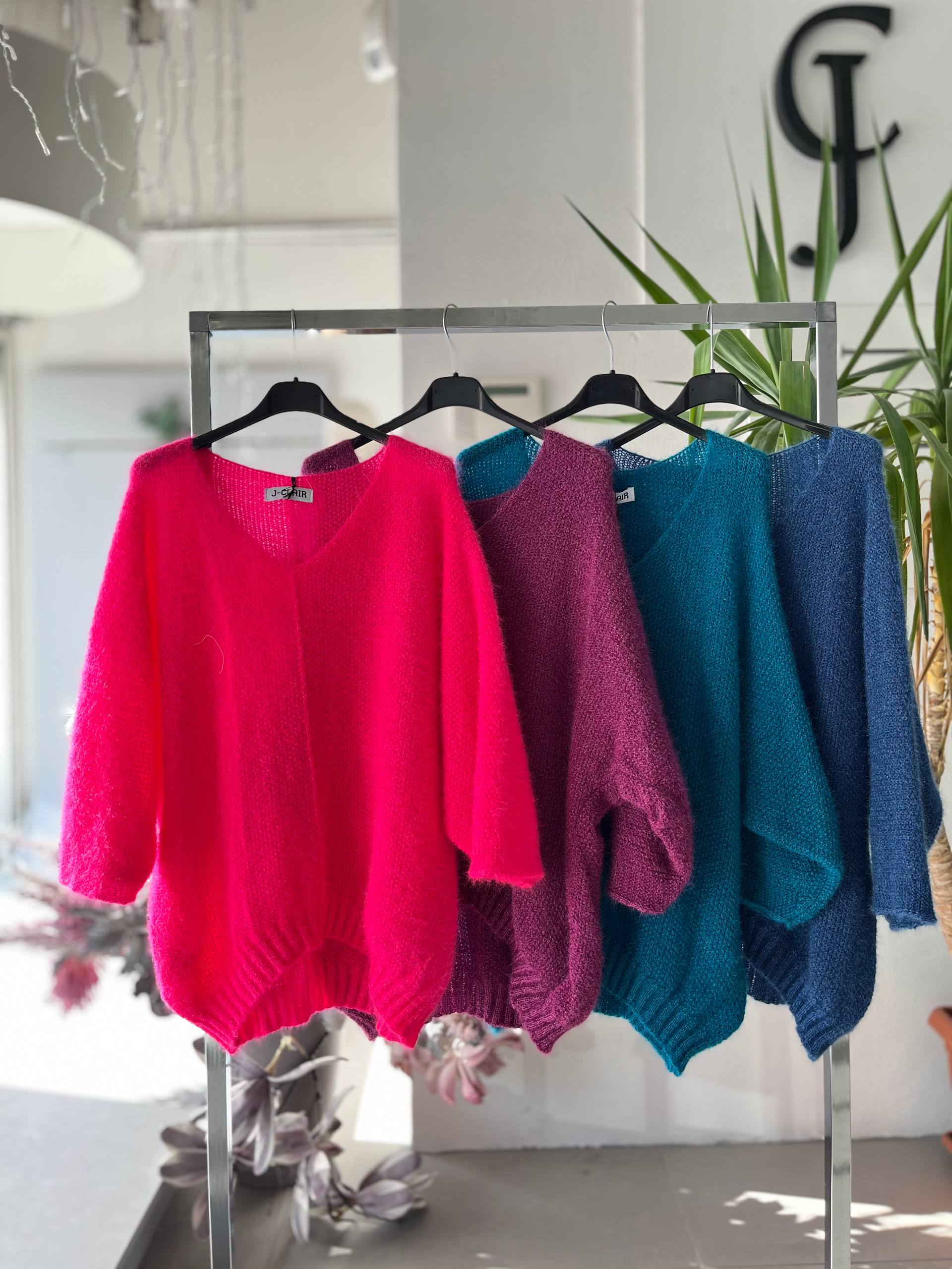 Фото Joie Clair (J-Clair)