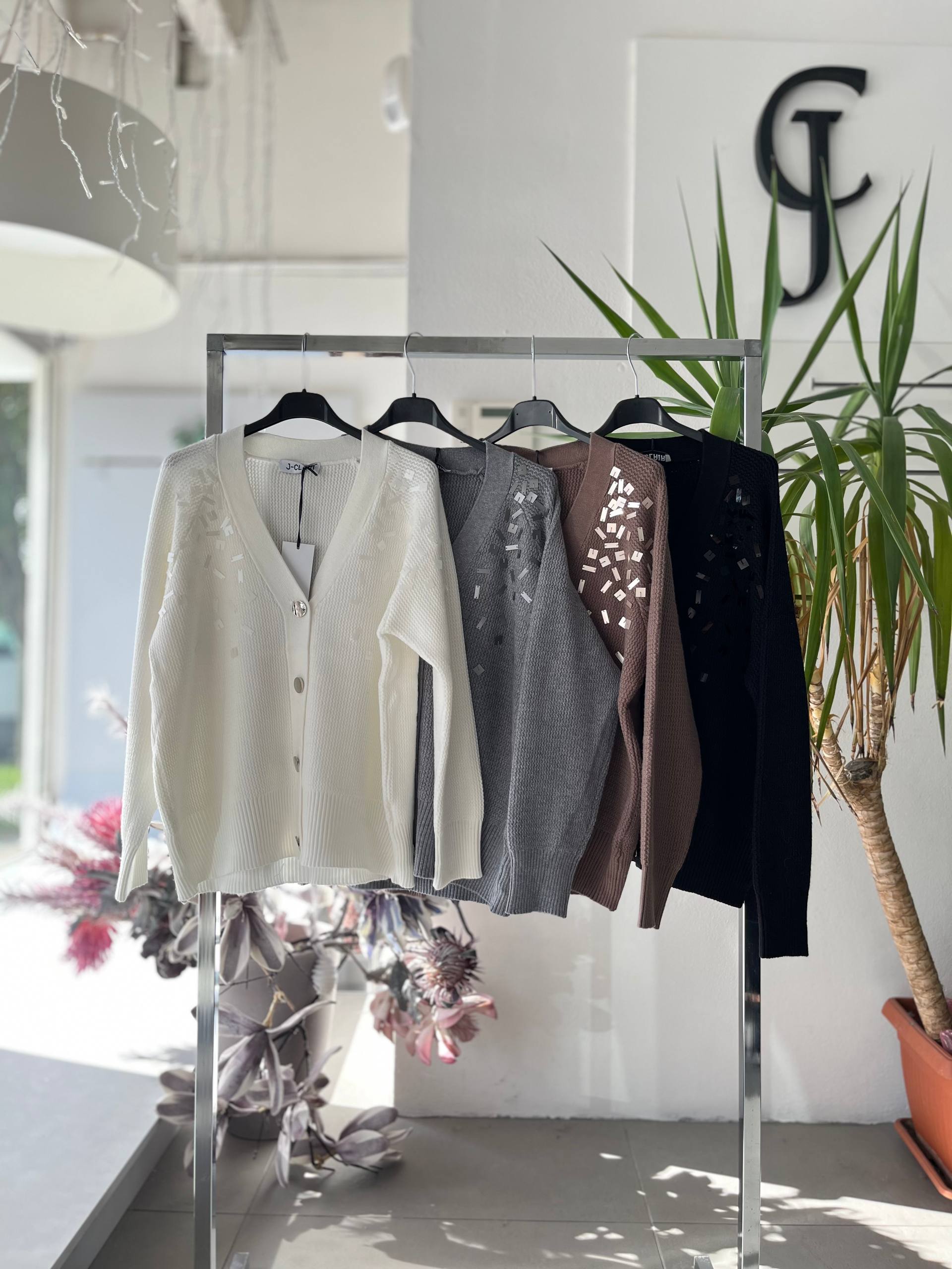 Фото Joie Clair (J-Clair)