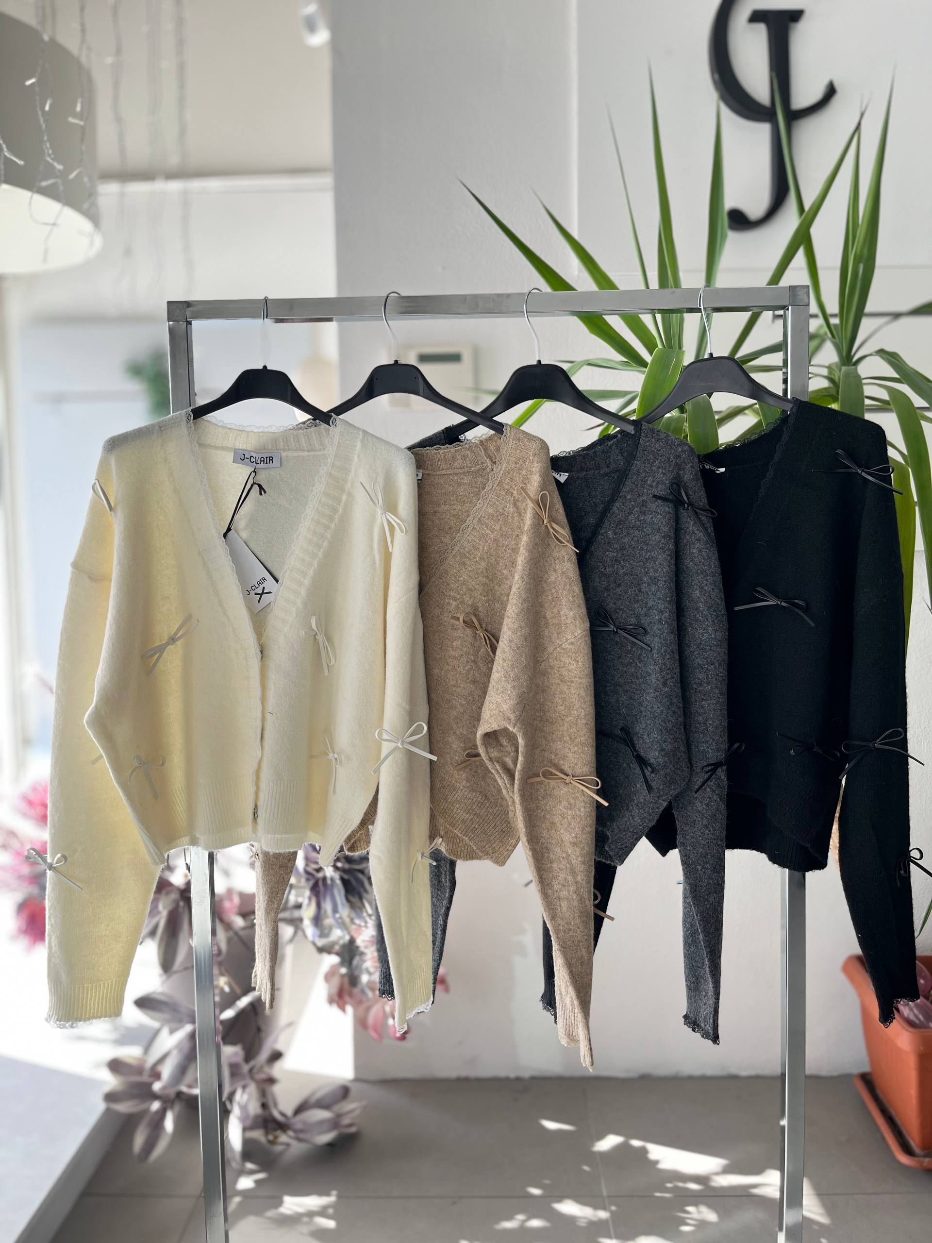 Фото Joie Clair (J-Clair)