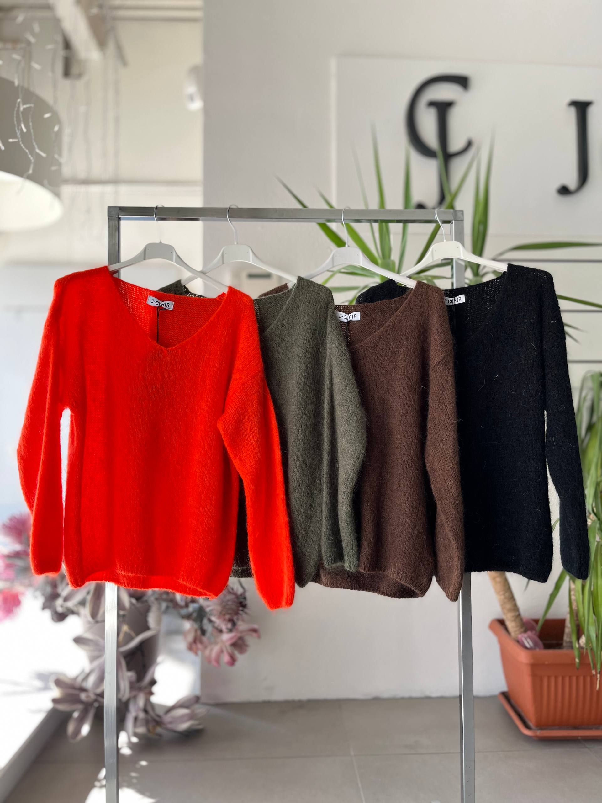 Фото Joie Clair (J-Clair)