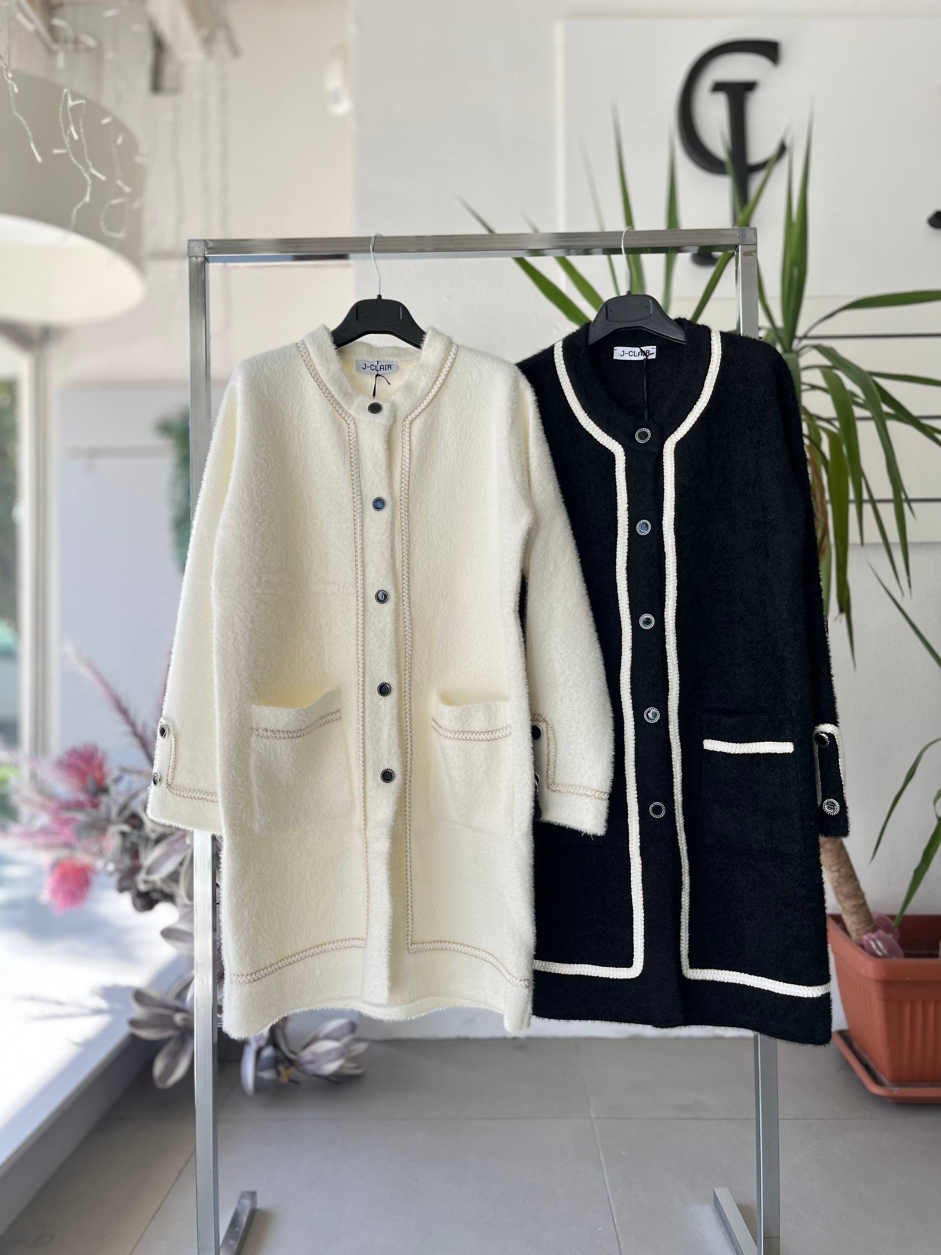 Фото Joie Clair (J-Clair)