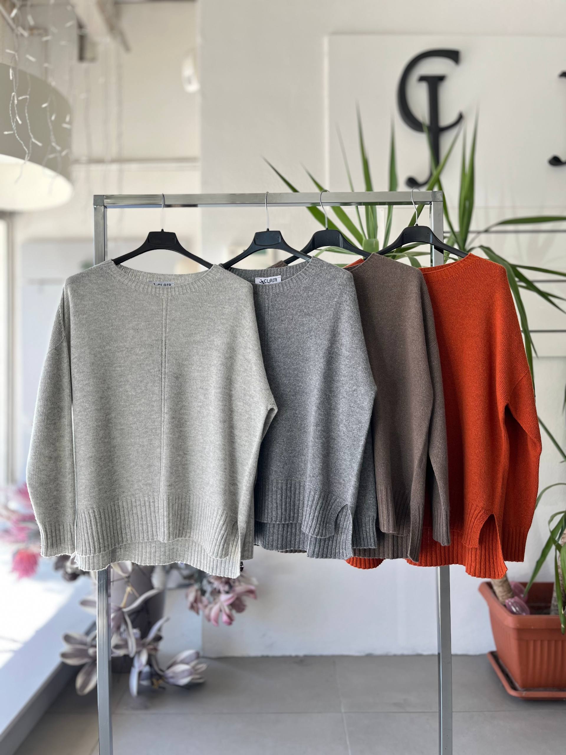 Фото Joie Clair (J-Clair)