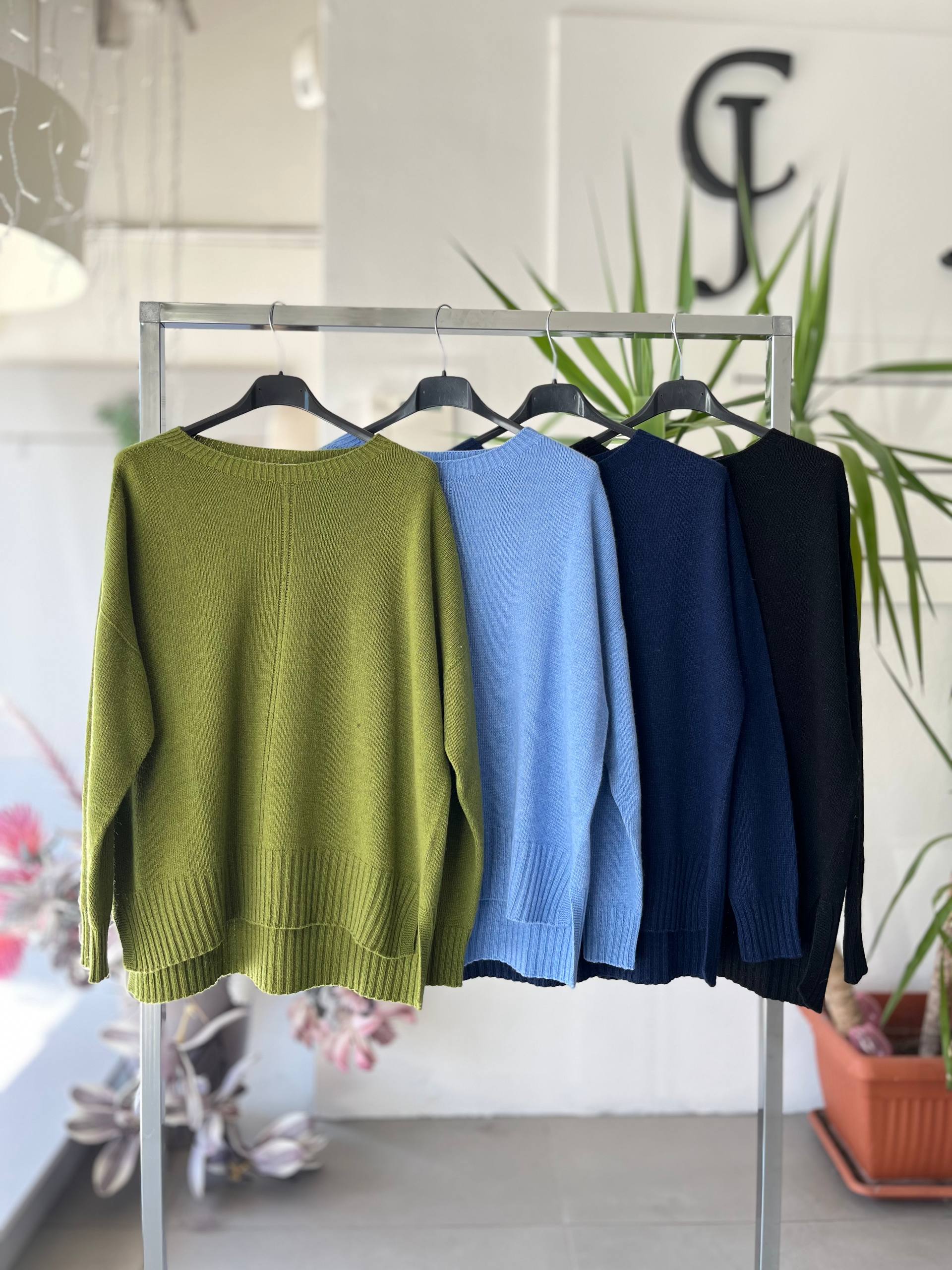 Фото Joie Clair (J-Clair)