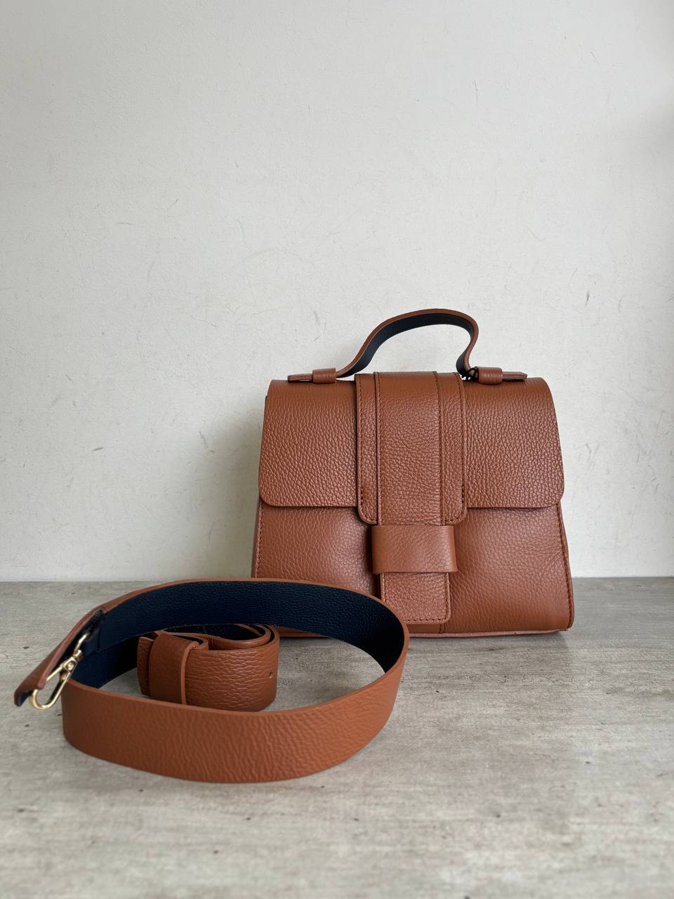 Фото Leather Country