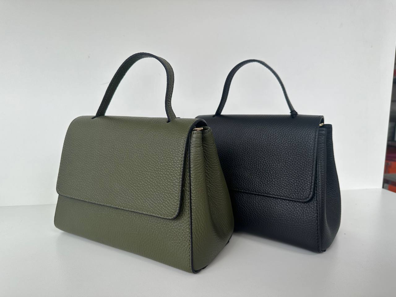 Фото Leather Country