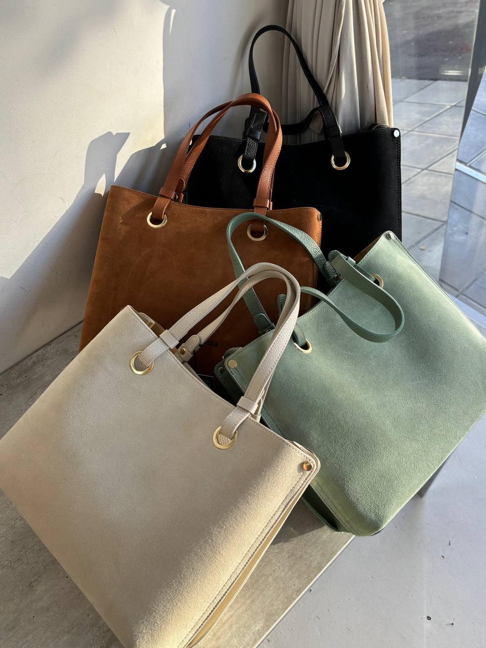 Фото Leather Country