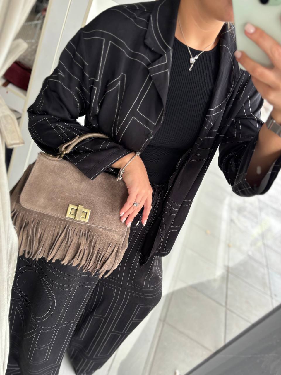 Фото Leather Country