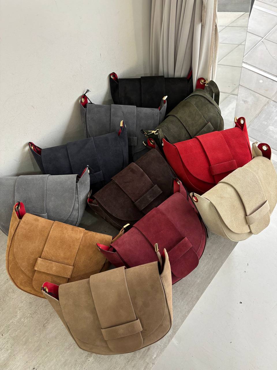 Фото Leather Country