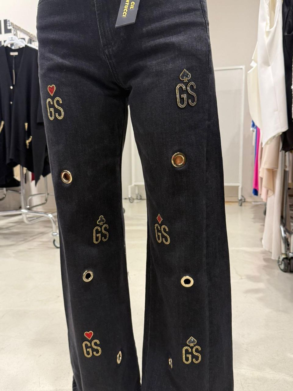 Фото Gil Santucci