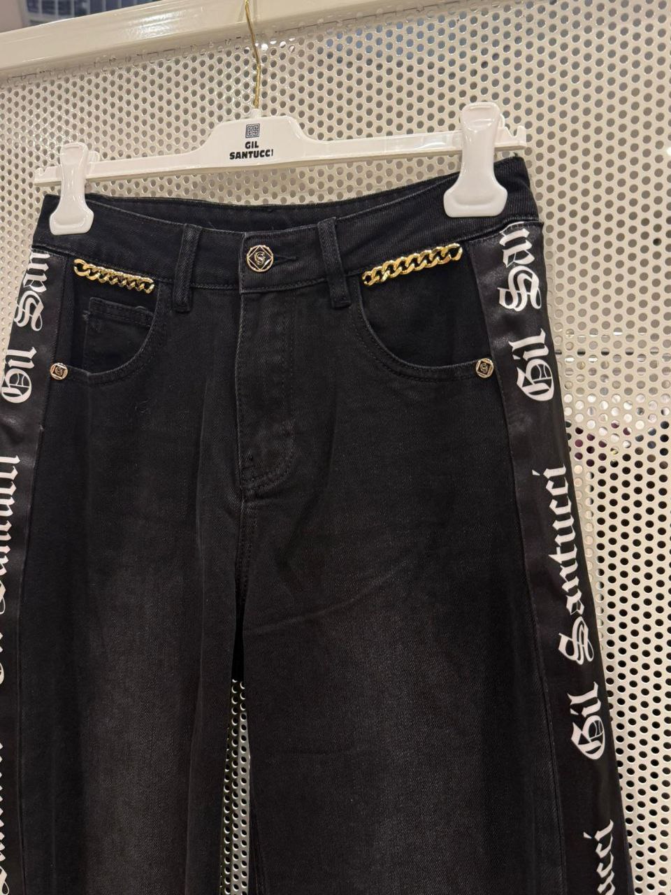 Фото Gil Santucci