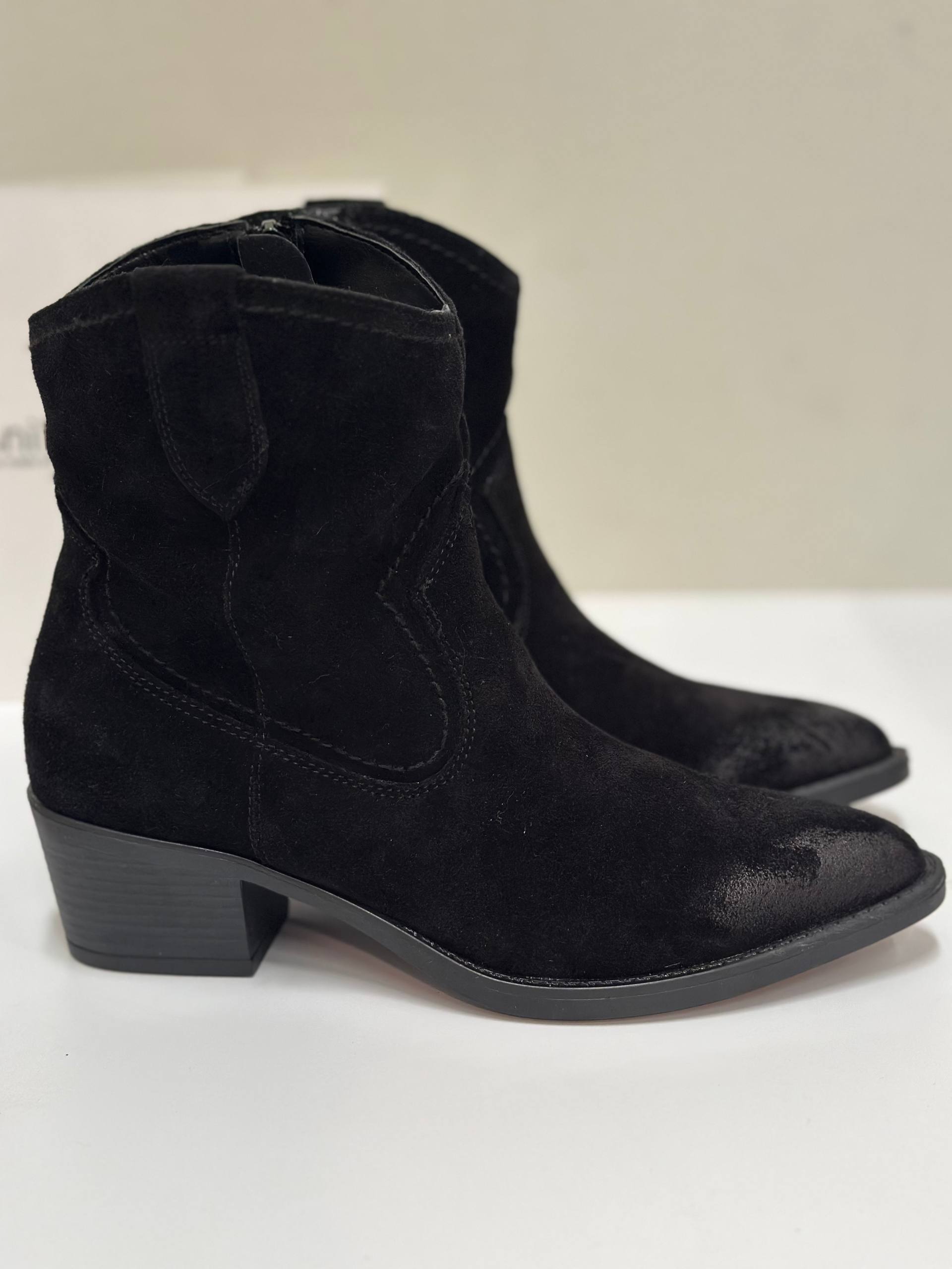 Фото Nila Nila - Обувь