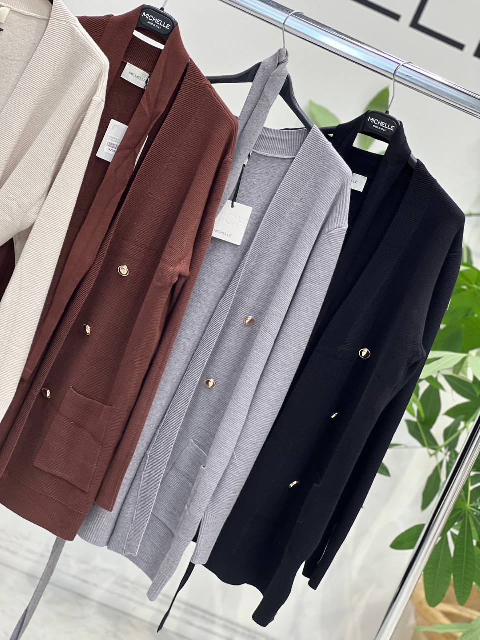 Amelie Follies (Michelle)